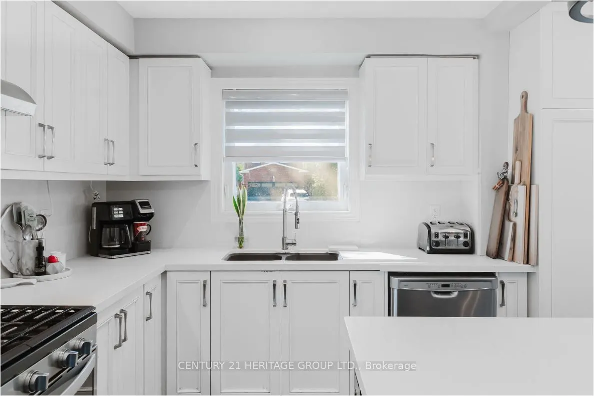 147 Pentland Crescent
