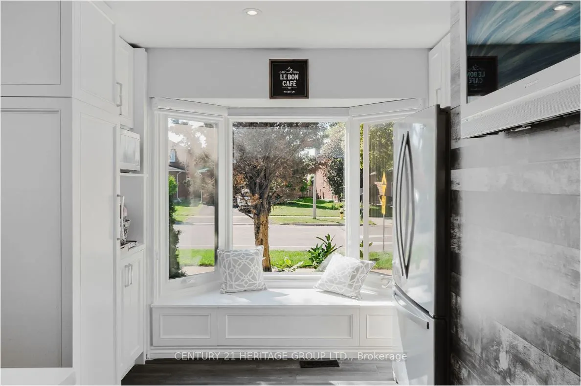 147 Pentland Crescent