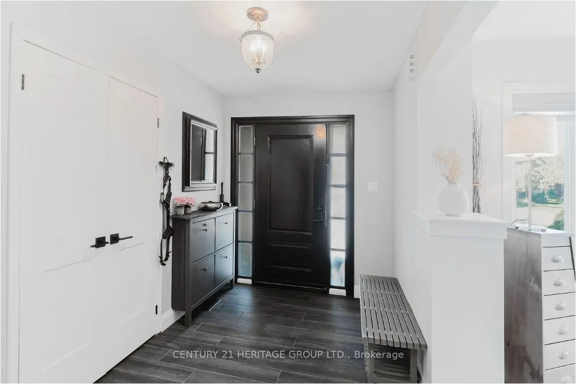 147 Pentland Crescent