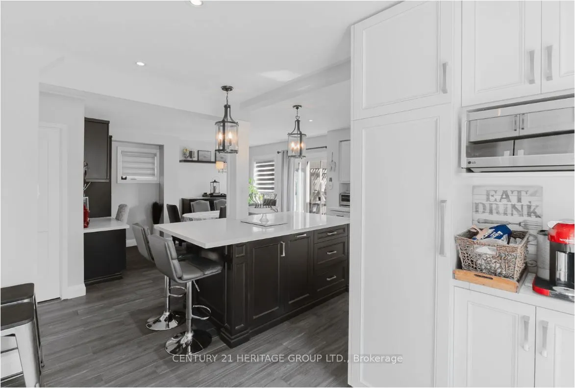 147 Pentland Crescent