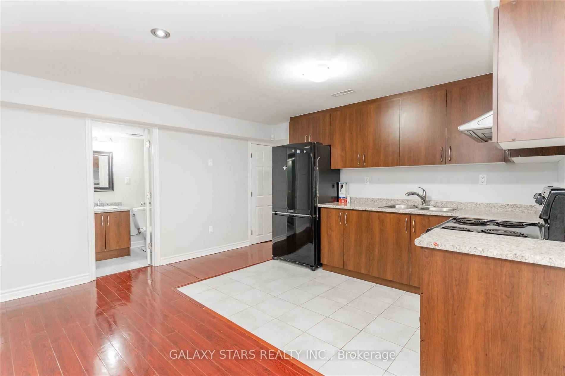 7 Wahba Way, #Bsmnt