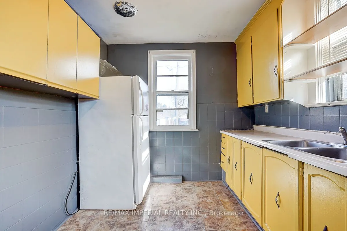 229 Crestwood Road