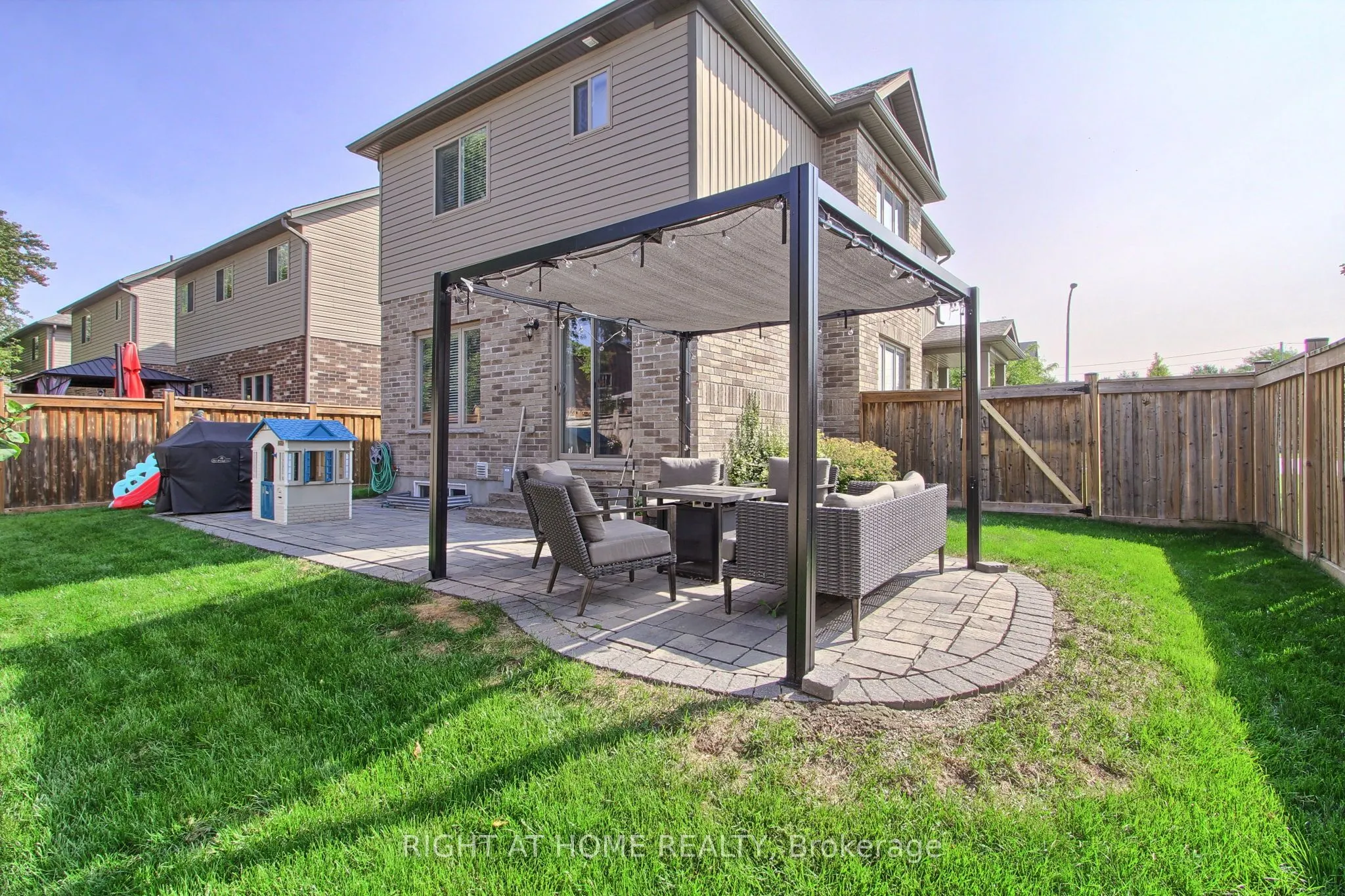 58 Carleton Trail