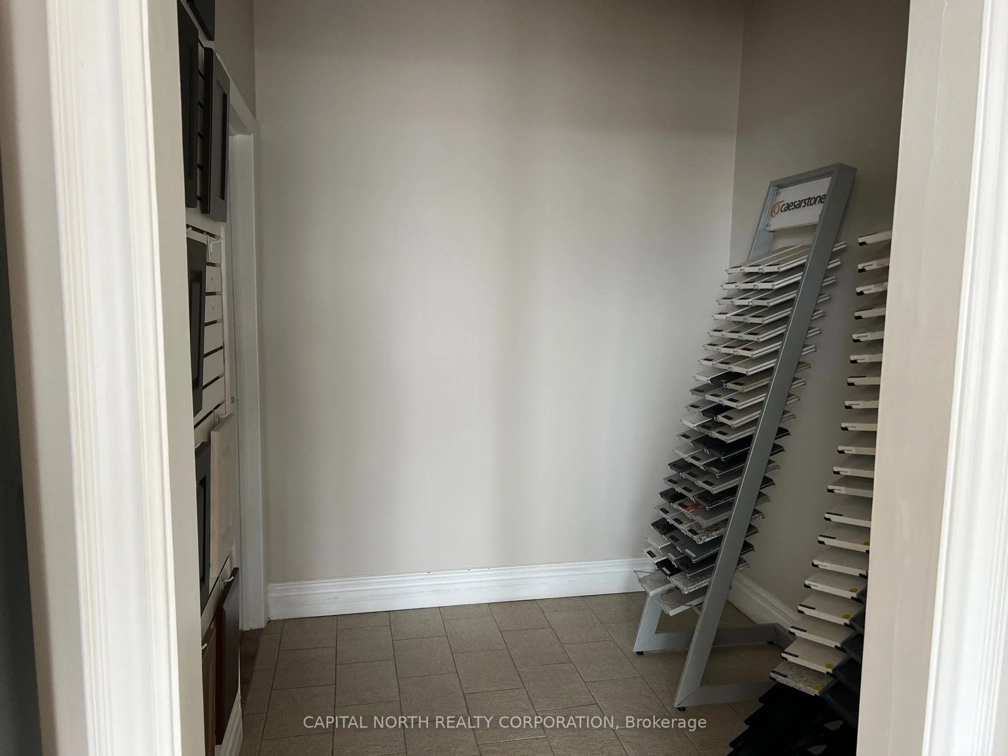 4300 Steeles Avenue W, #2