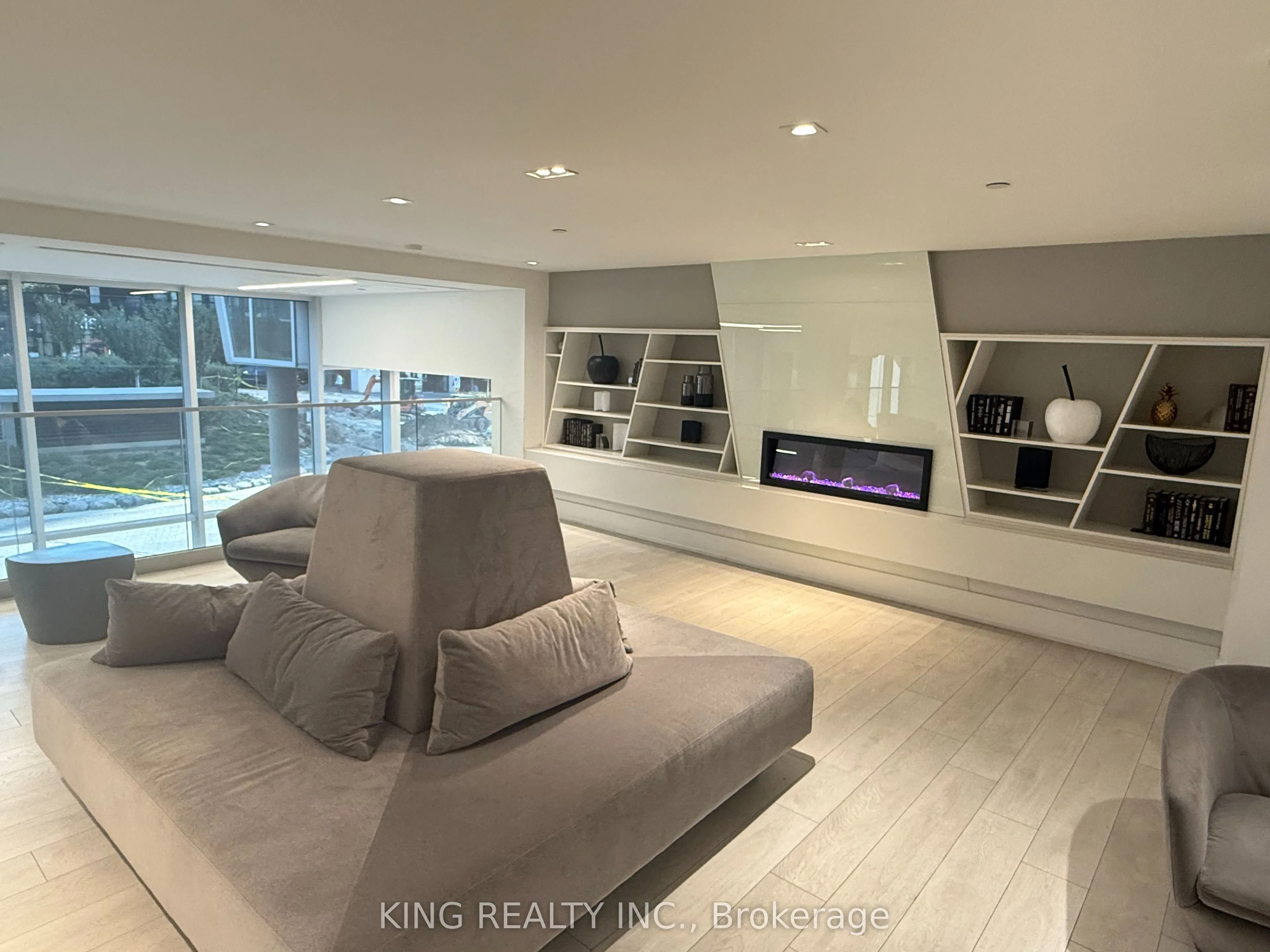 2916 Highway 7, #1110
