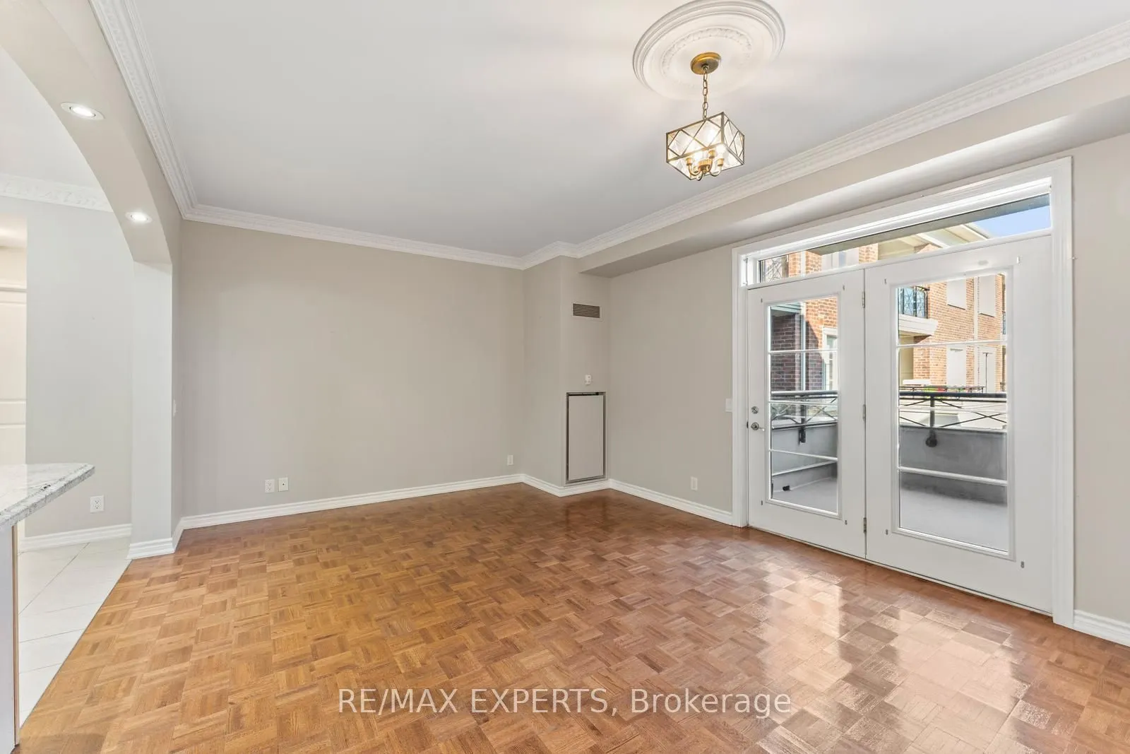 9519 Keele Street, #230