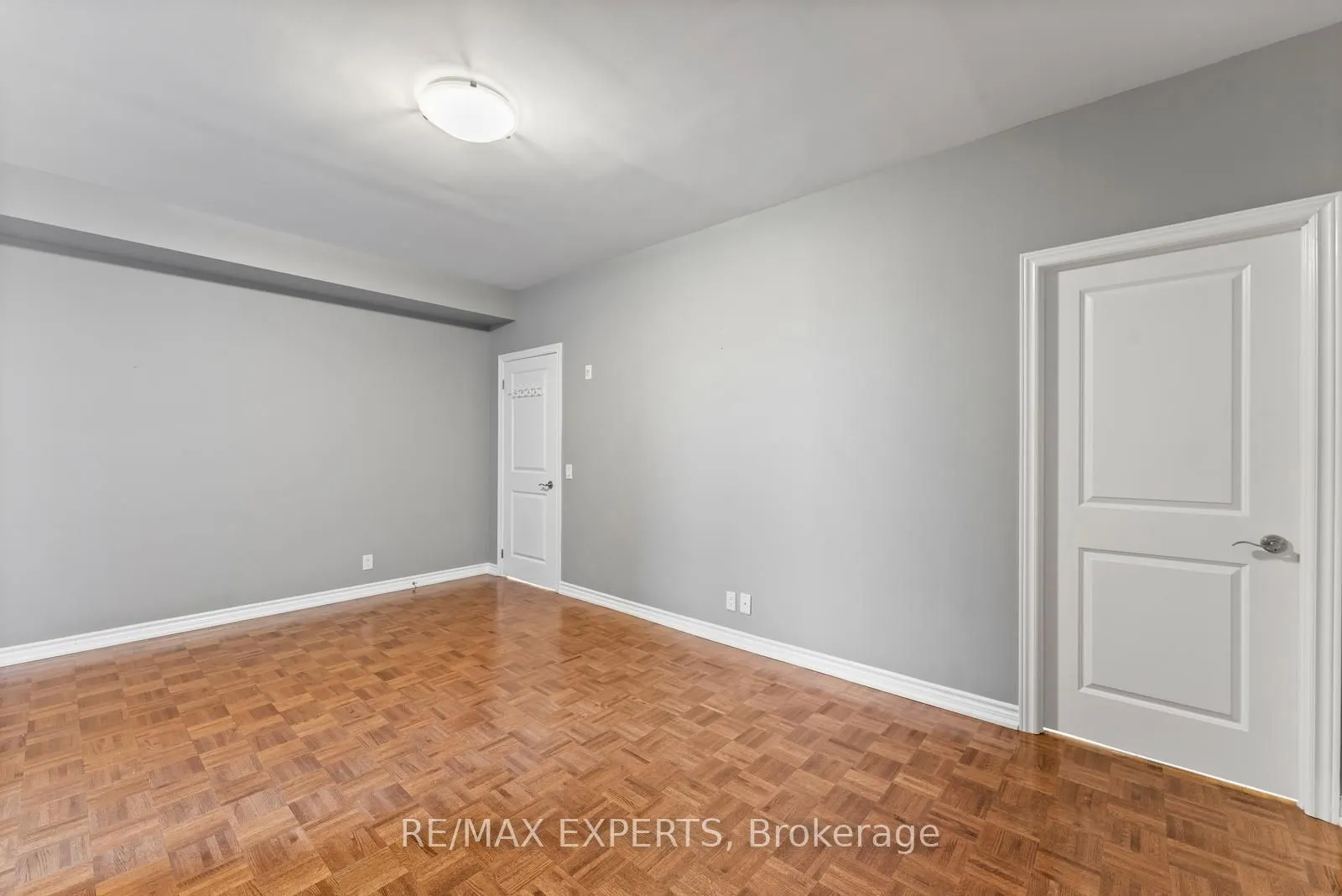 9519 Keele Street, #230