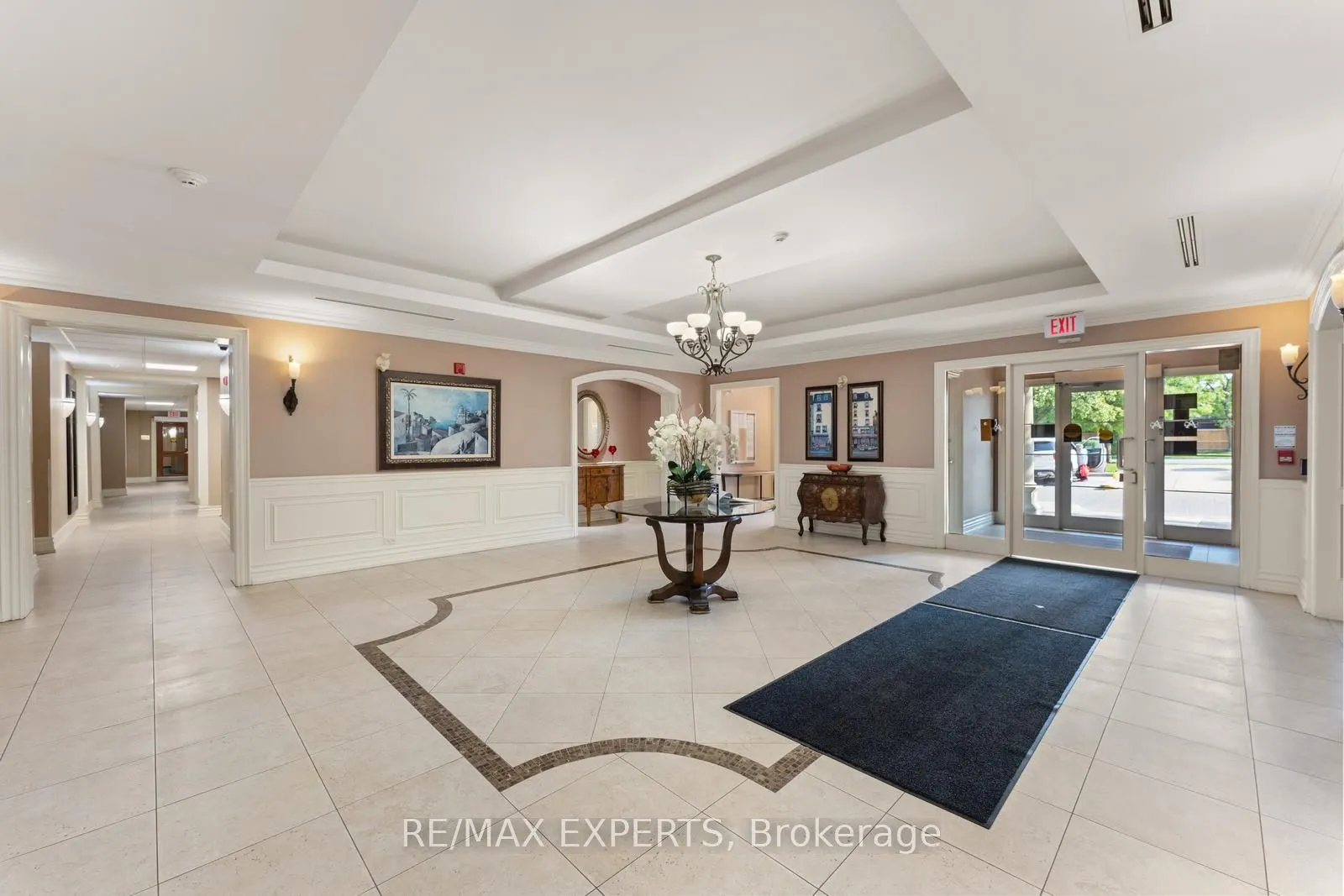 9519 Keele Street, #230