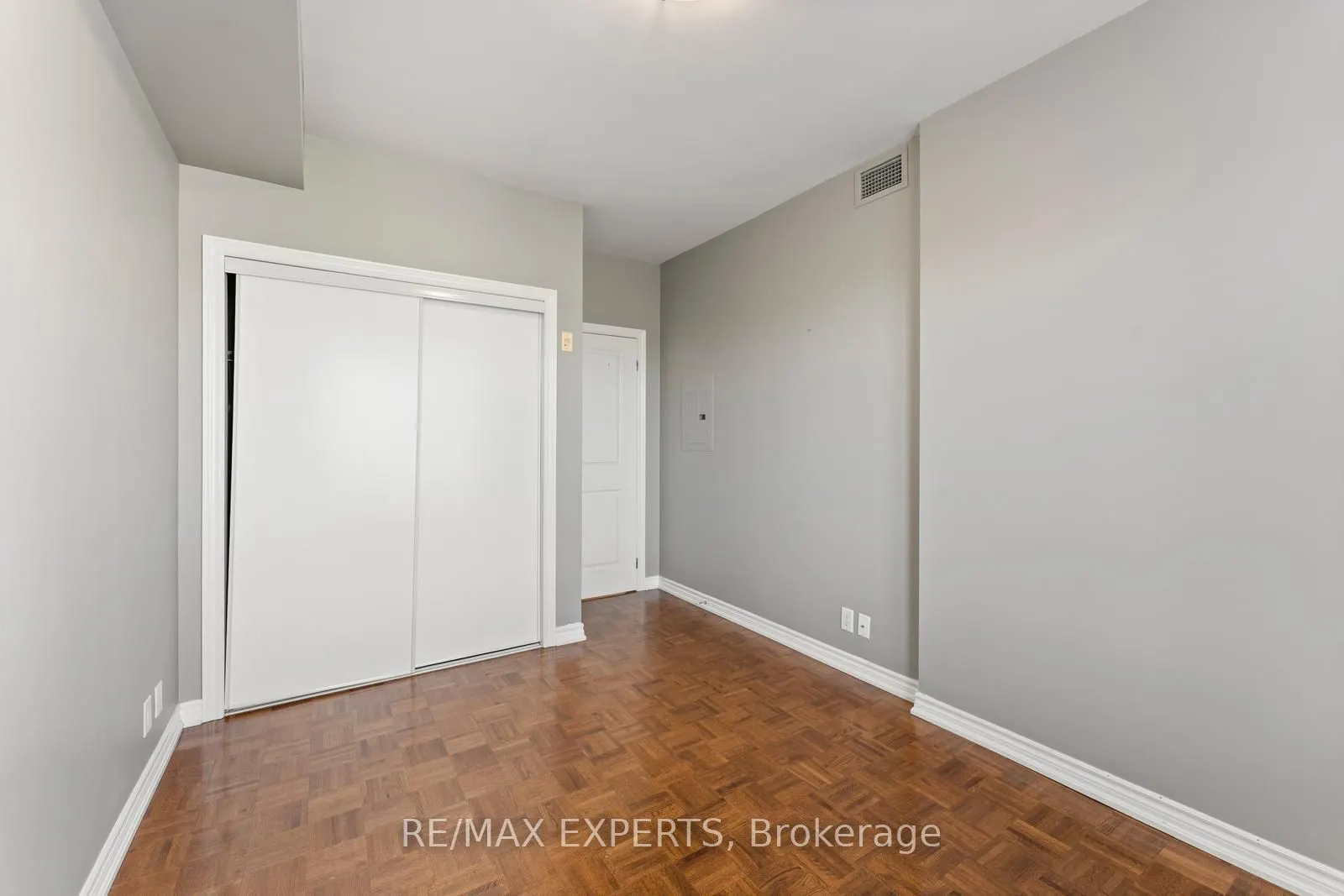 9519 Keele Street, #230