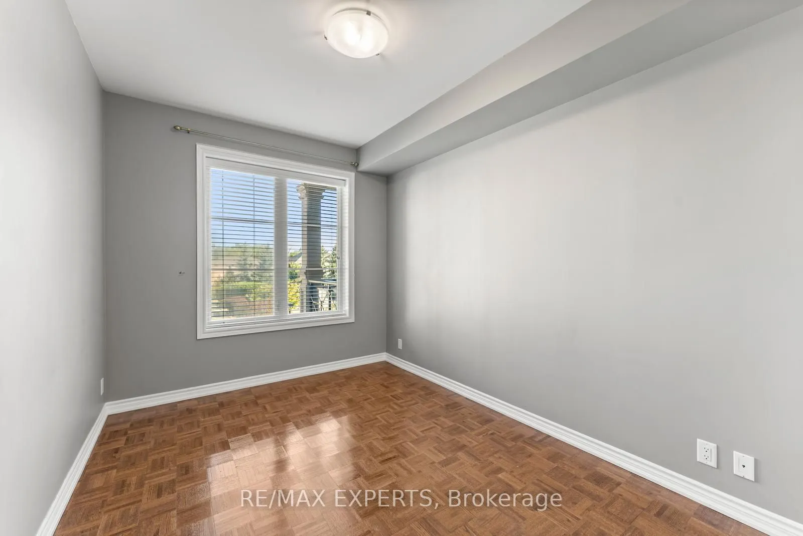 9519 Keele Street, #230
