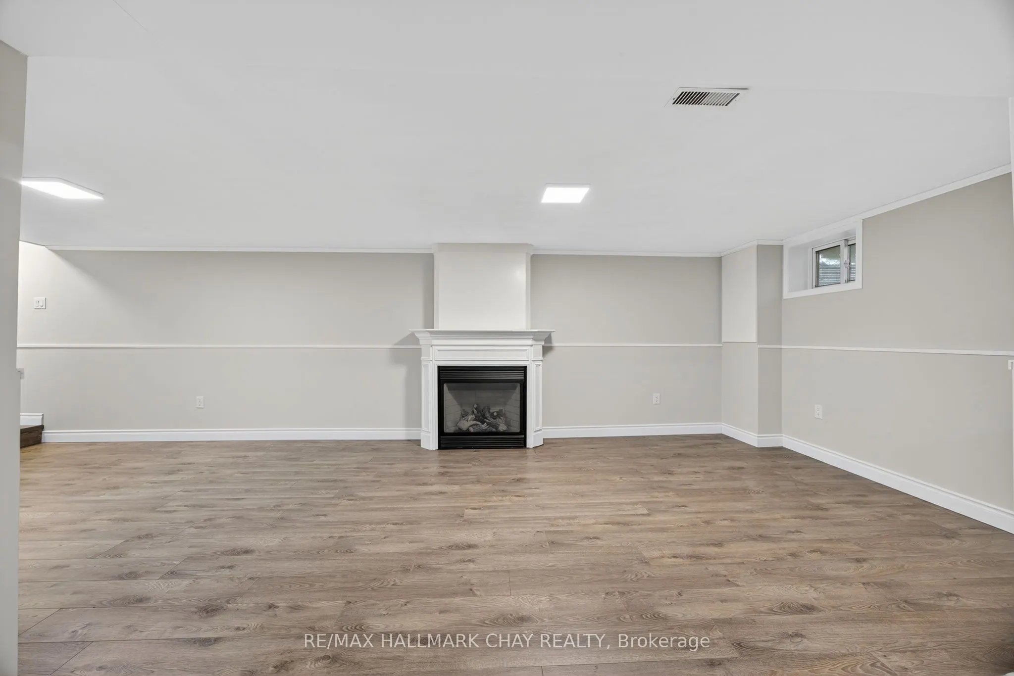 3 Simon Drive