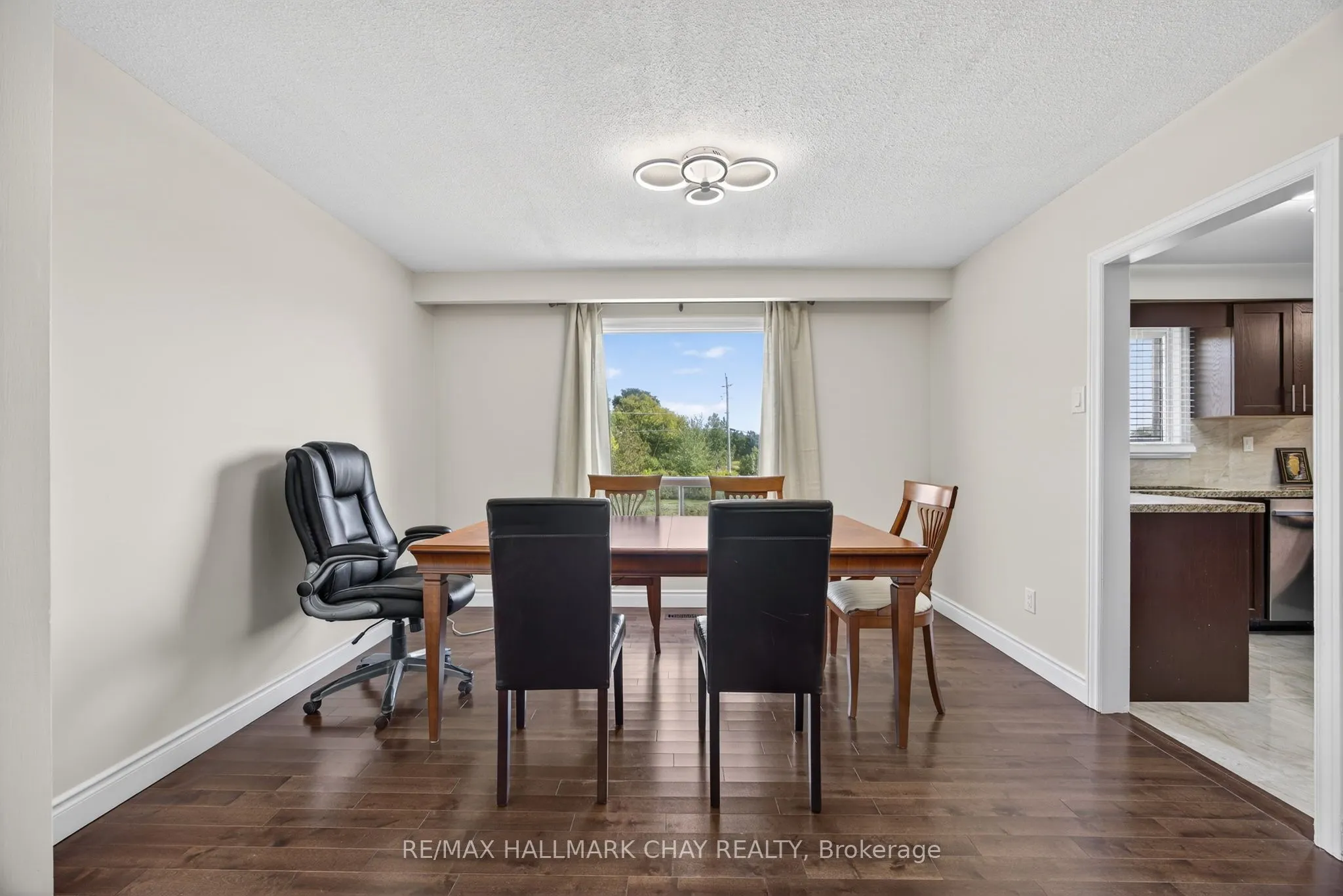 3 Simon Drive