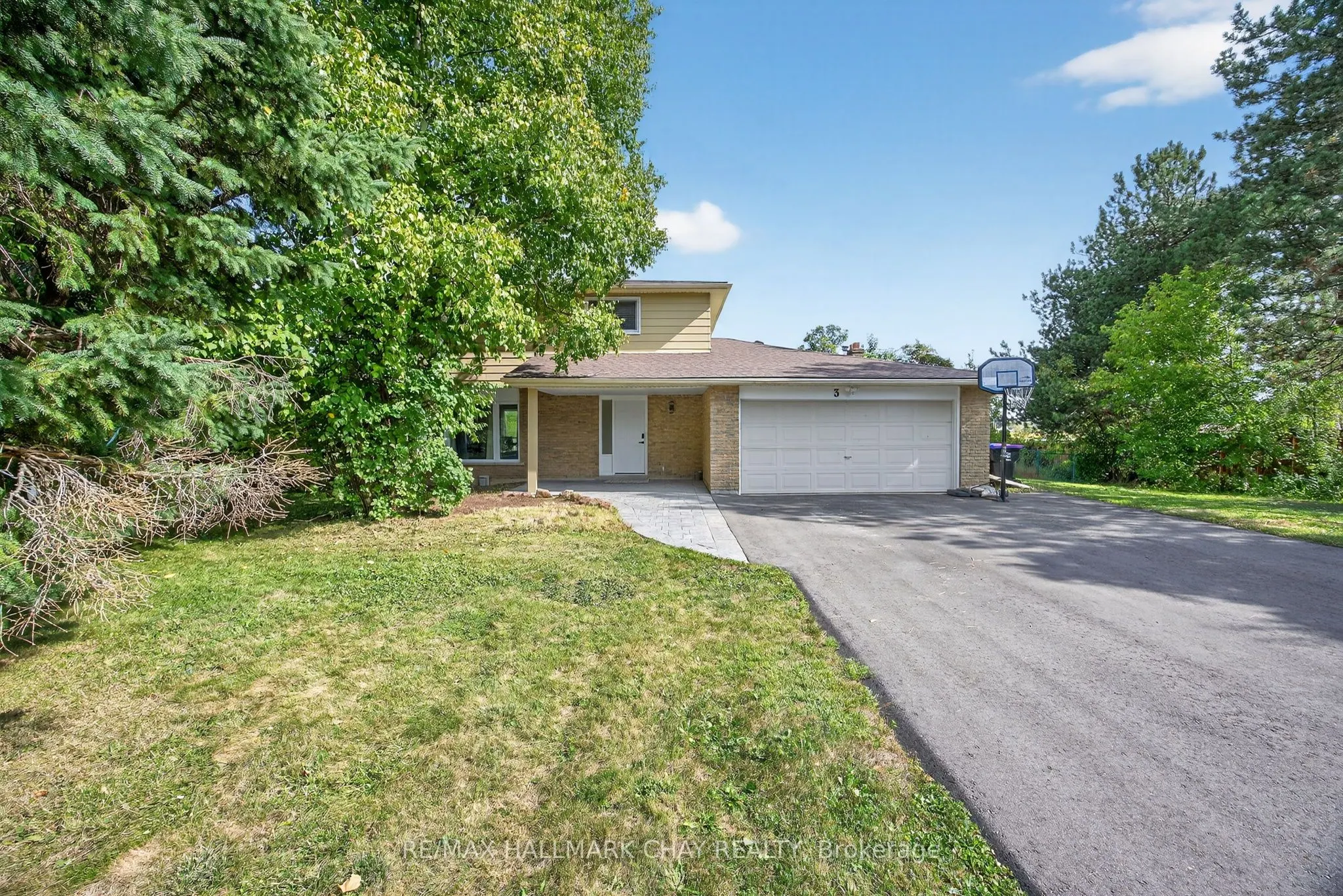 3 Simon Drive