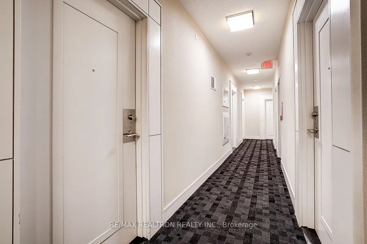 9205 Yonge Street, #1407
