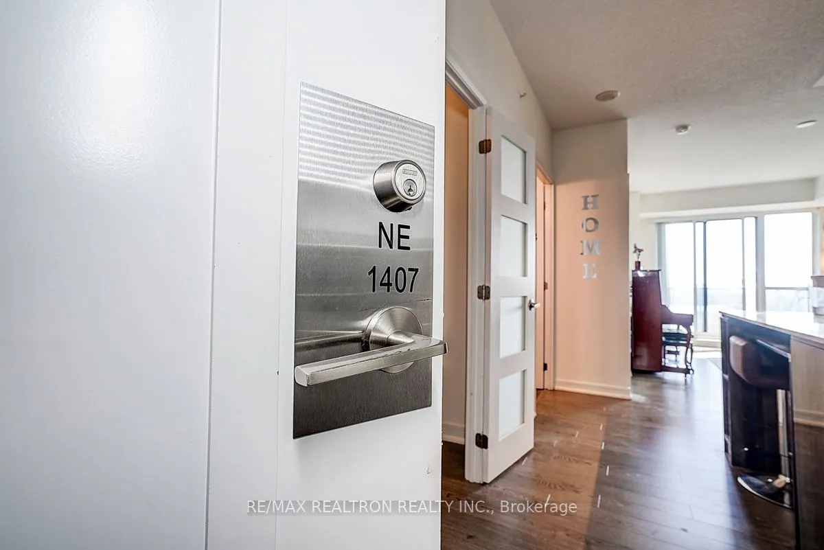 9205 Yonge Street, #1407
