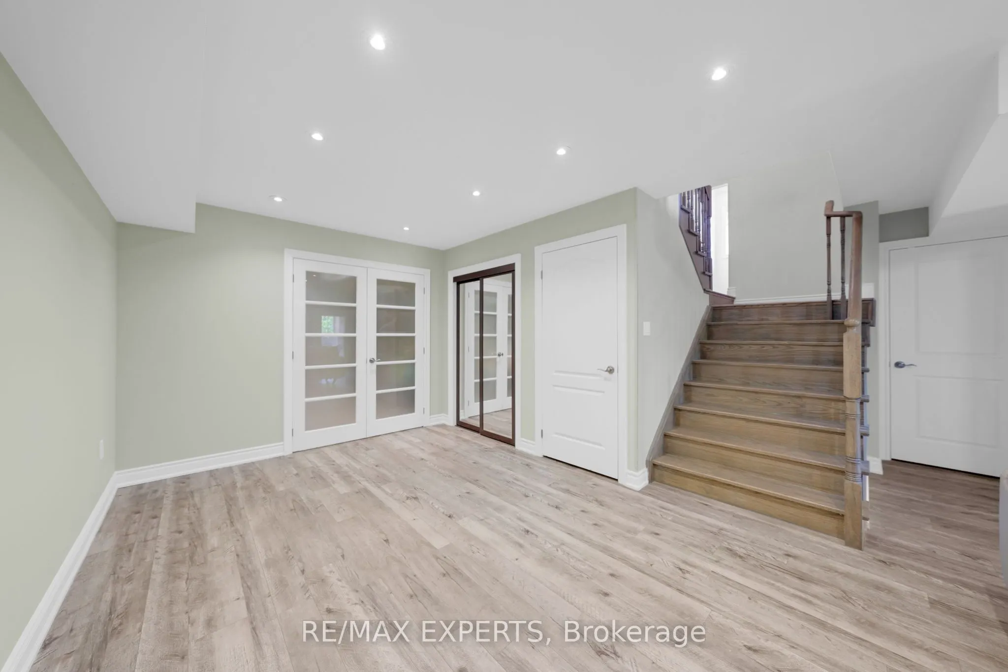 40 Hillcrest Drive, #28