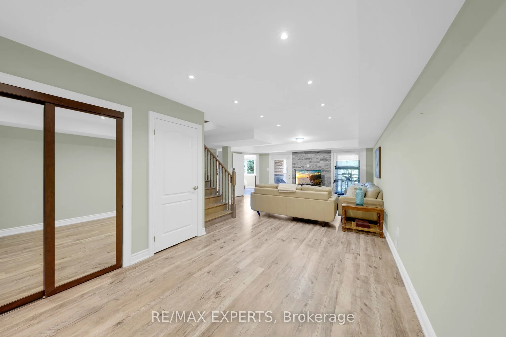 40 Hillcrest Drive, #28