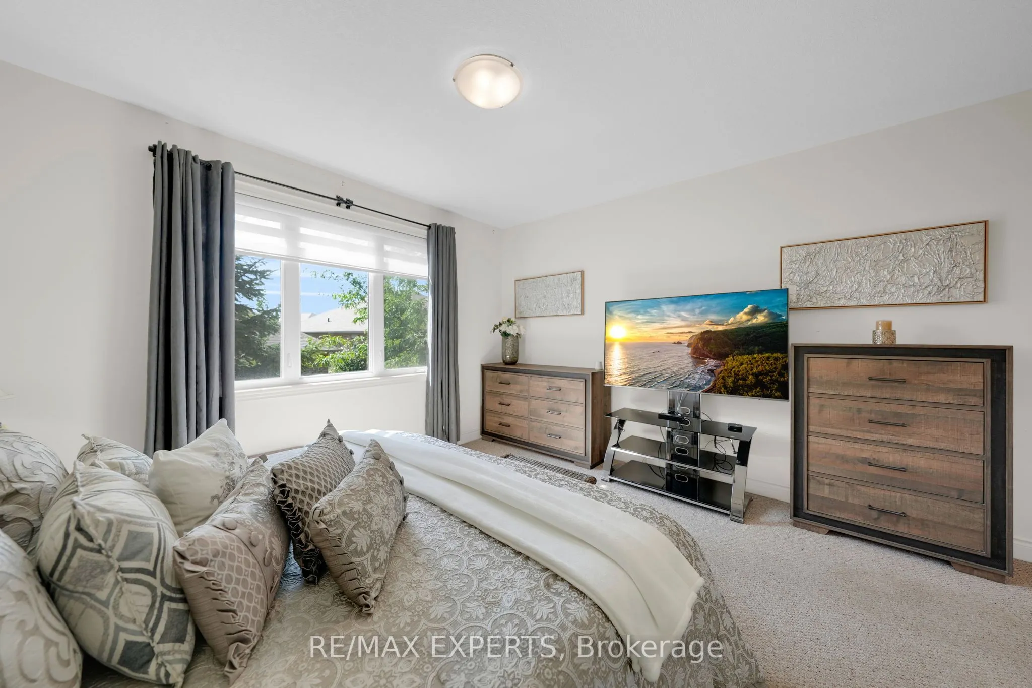 40 Hillcrest Drive, #28