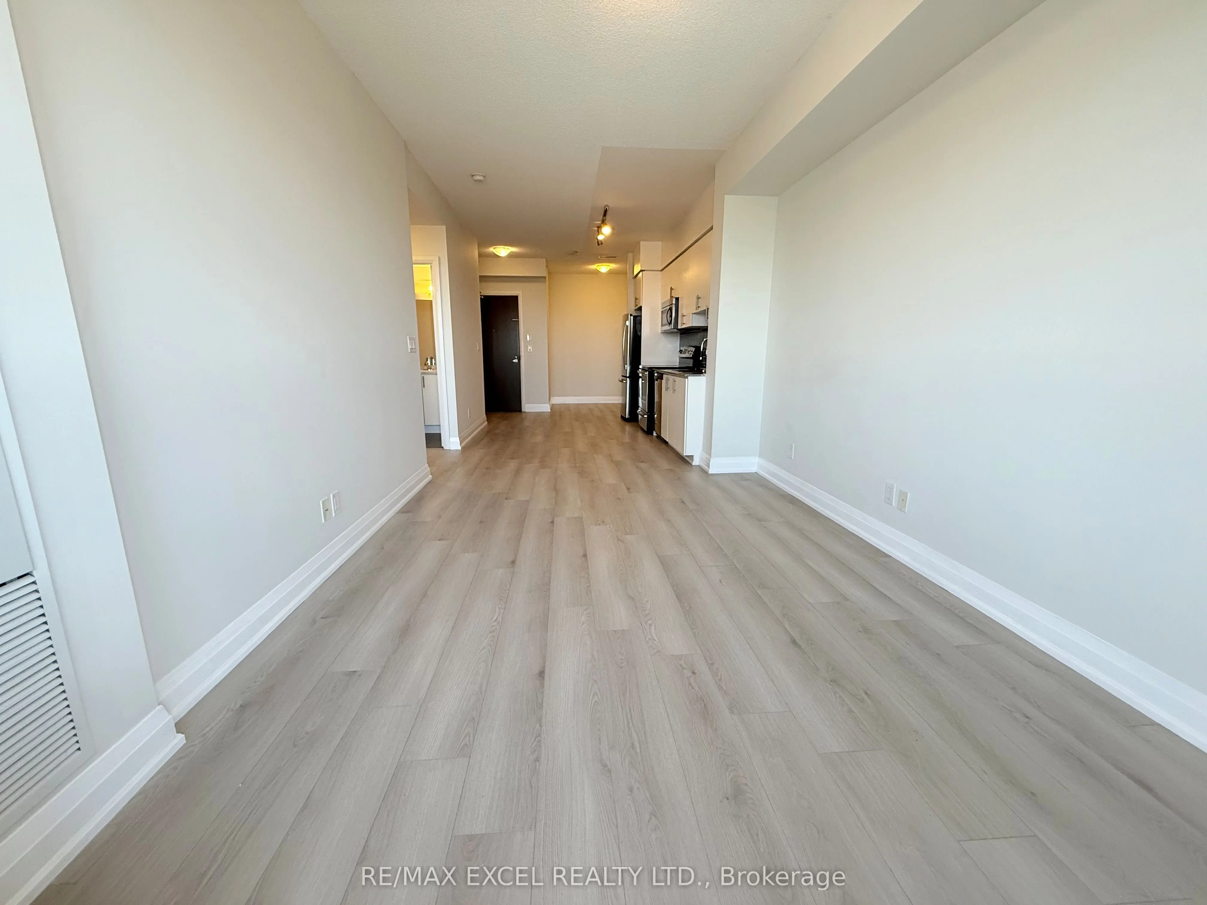 7171 Yonge Street, #2602
