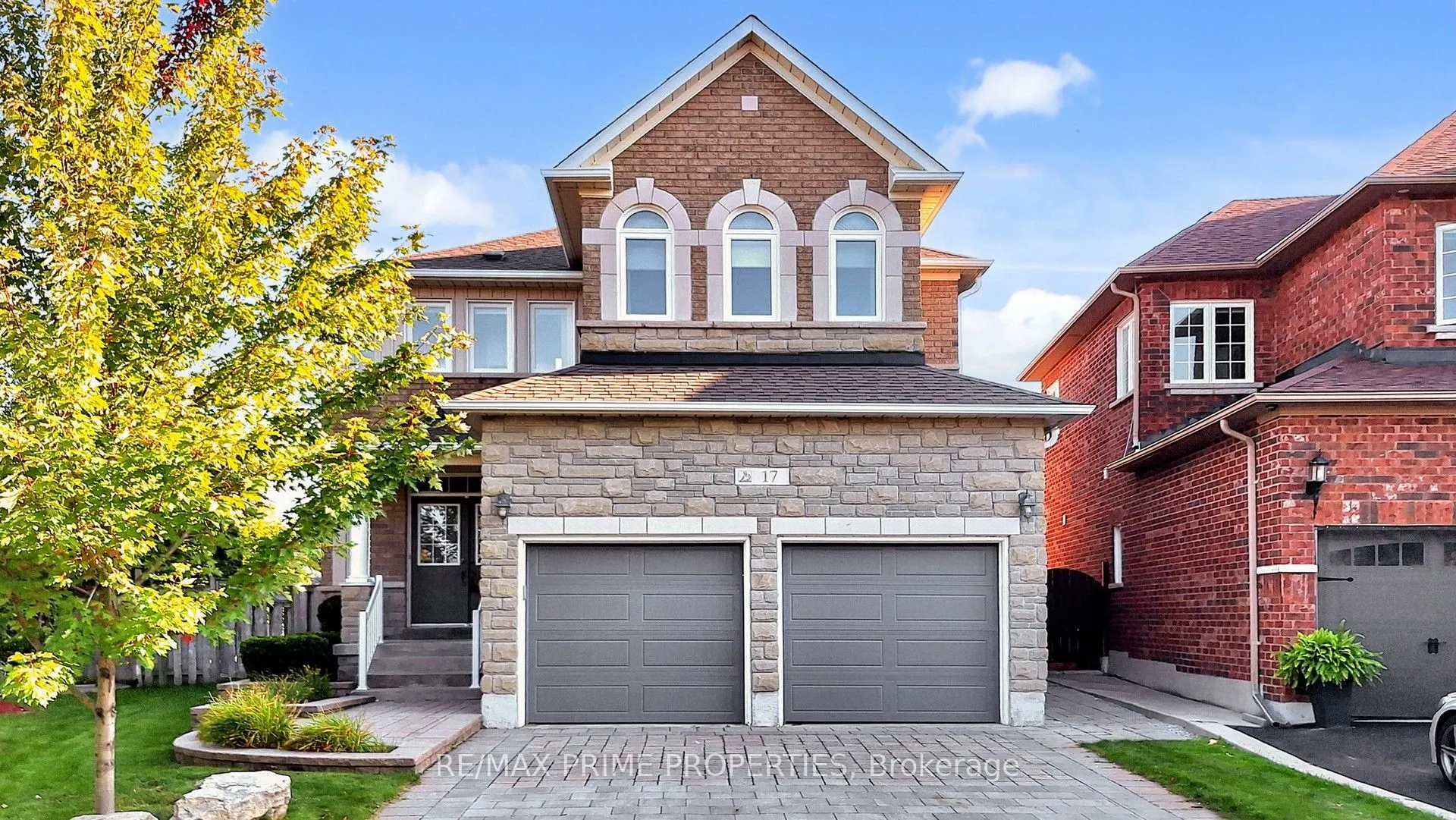17 Raintree Crescent