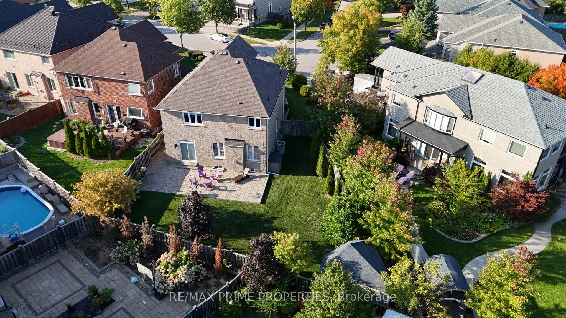 17 Raintree Crescent