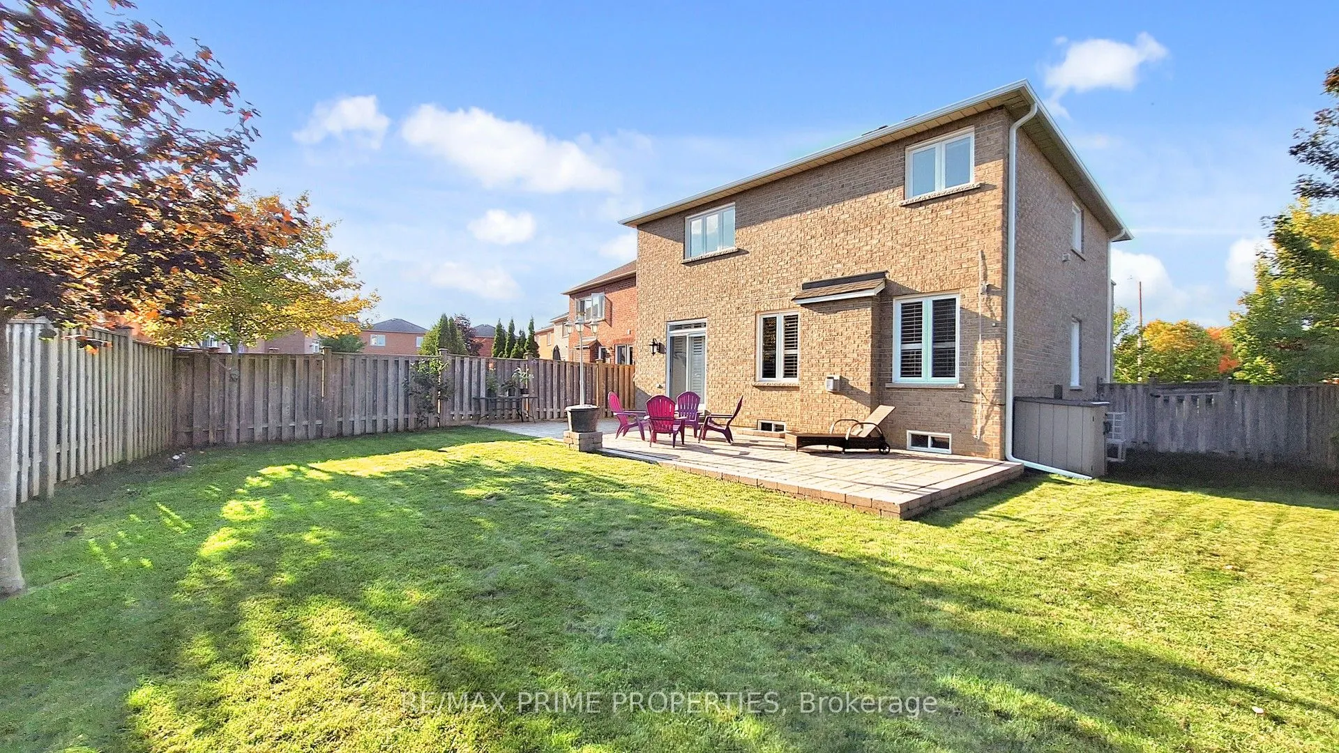 17 Raintree Crescent