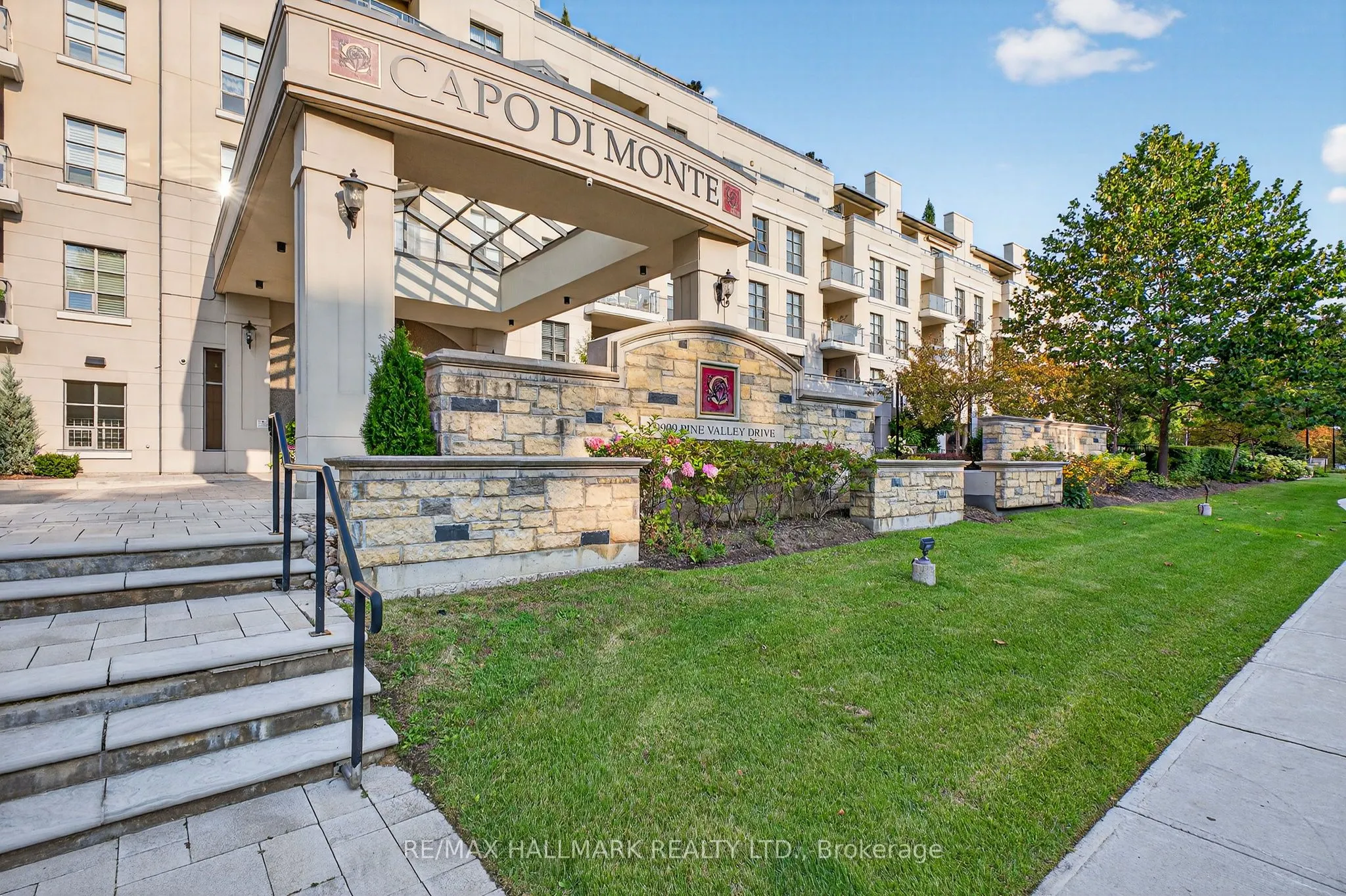 9909 Pine Valley Drive, #203