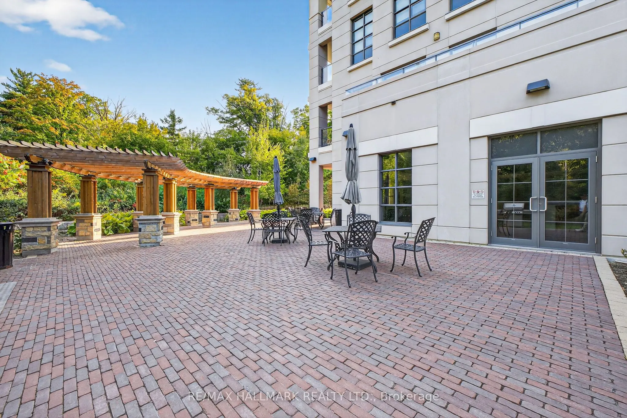 9909 Pine Valley Drive, #203