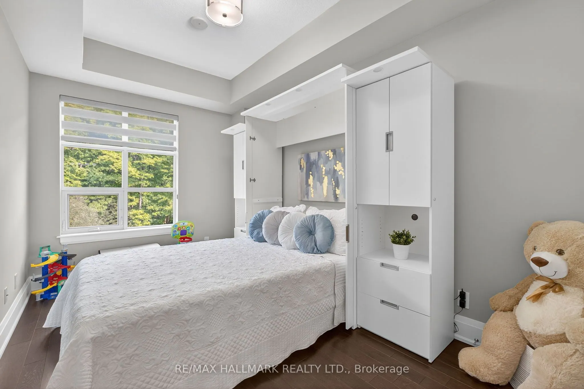 9909 Pine Valley Drive, #203