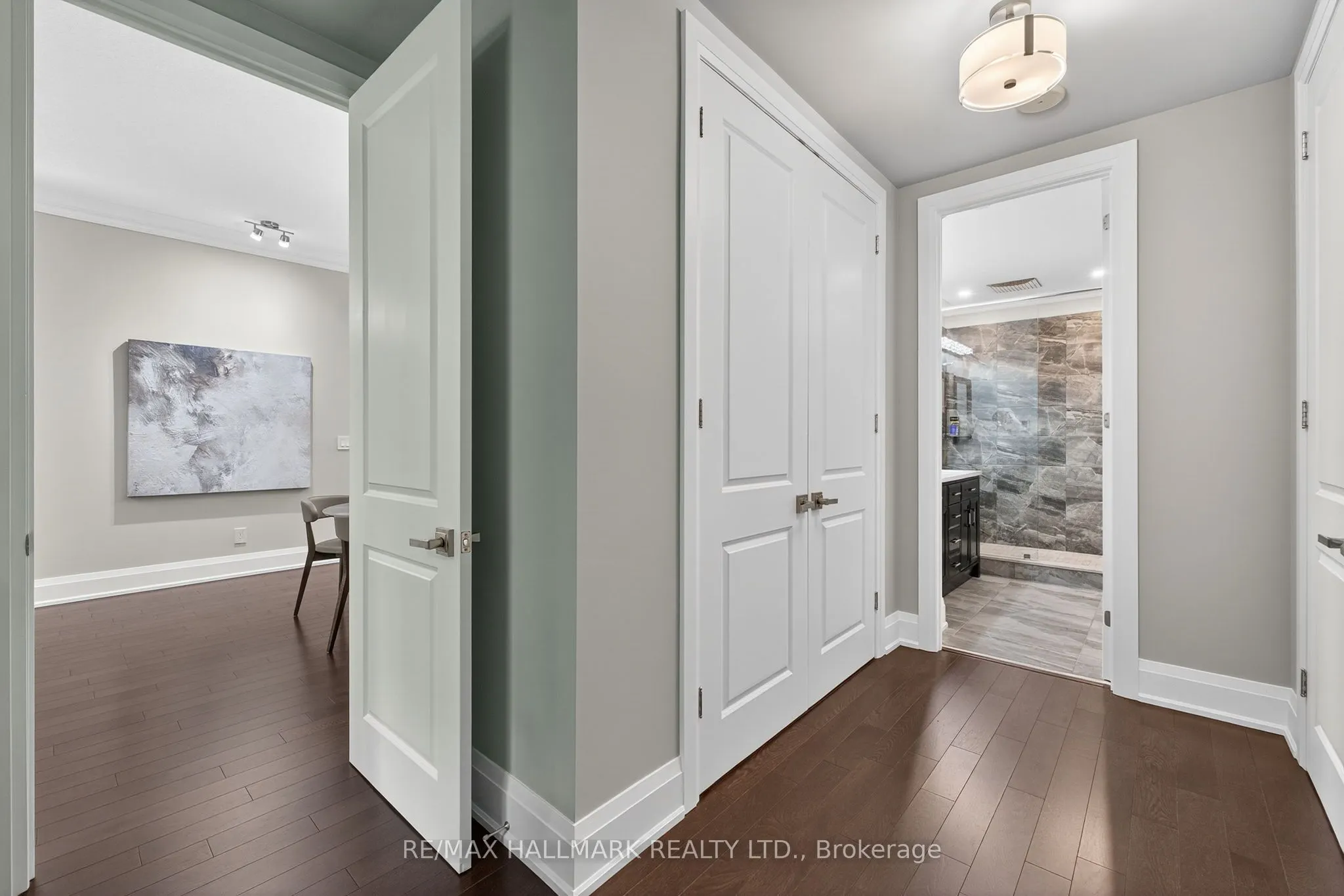 9909 Pine Valley Drive, #203