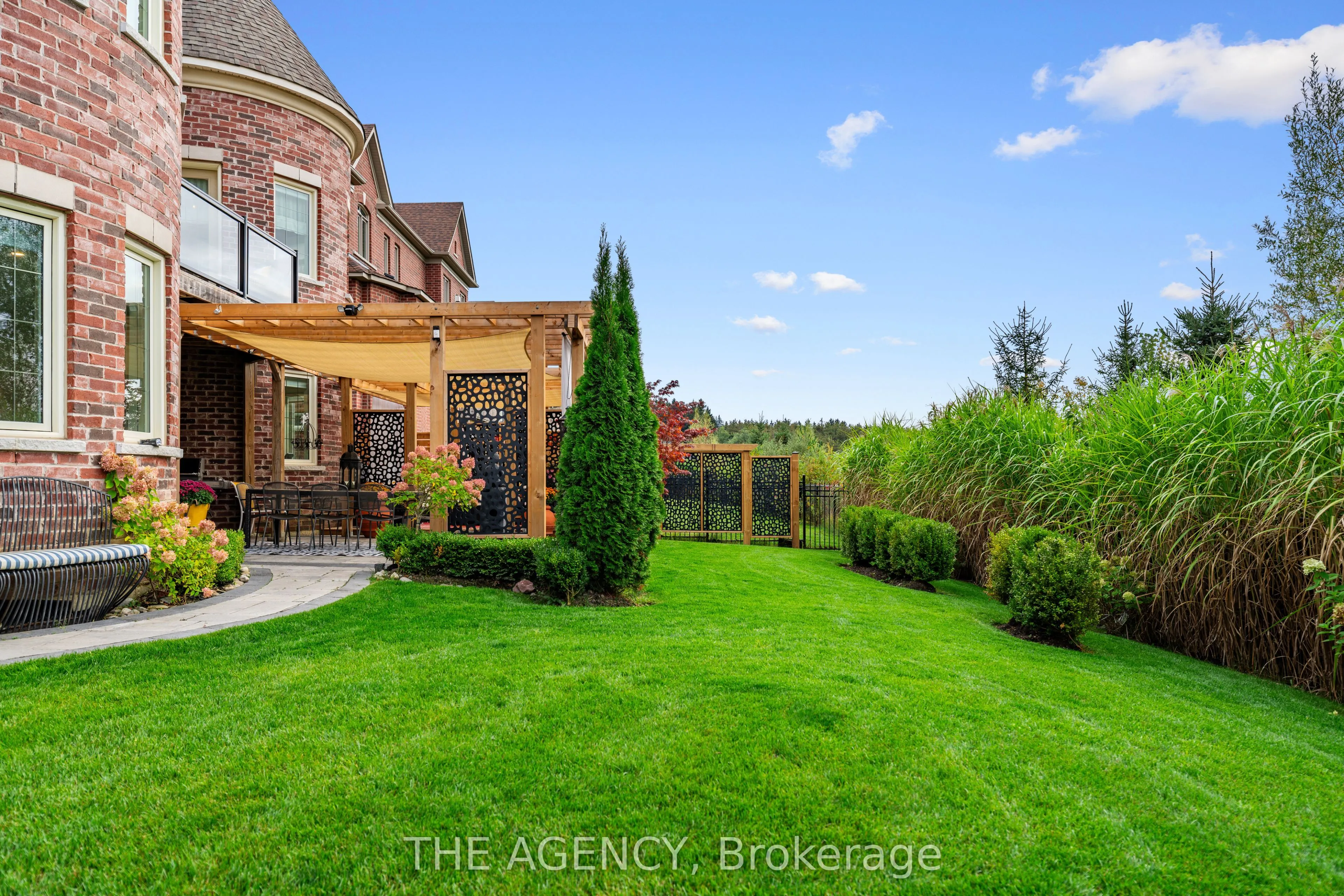 28 Chuck Ormsby Crescent