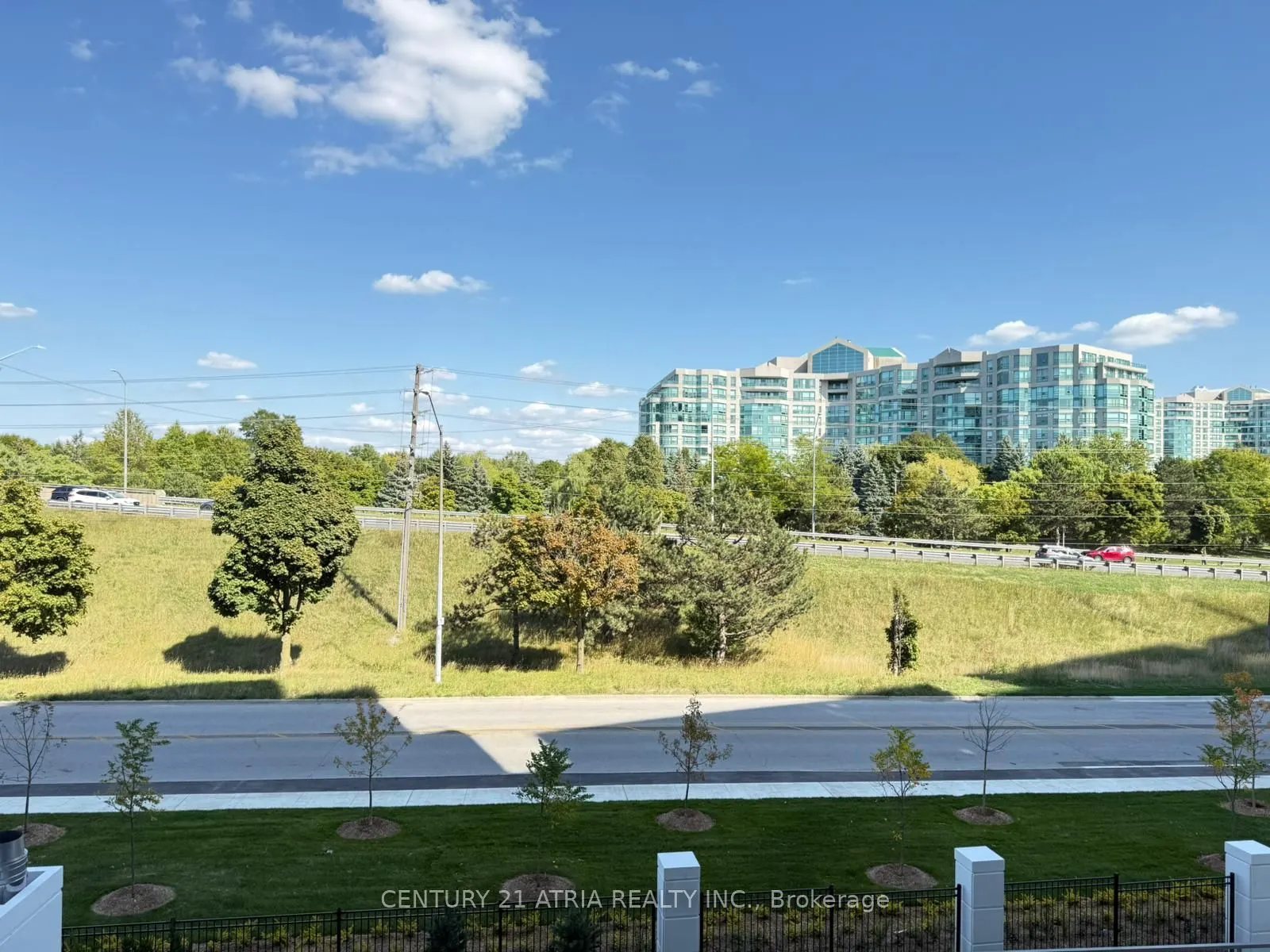 397 Royal Orchard Boulevard, #302