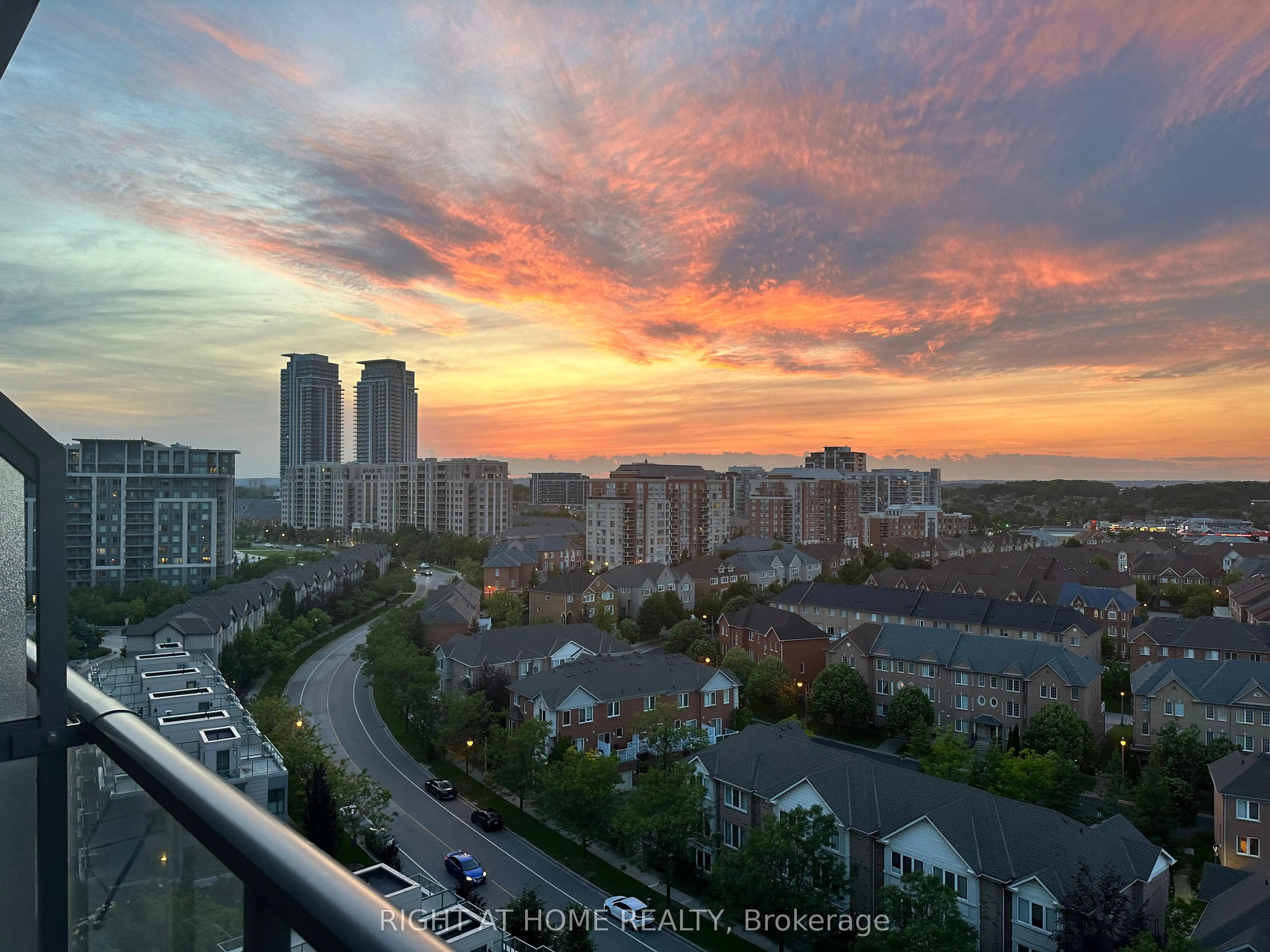 325 South Park Road, #1202