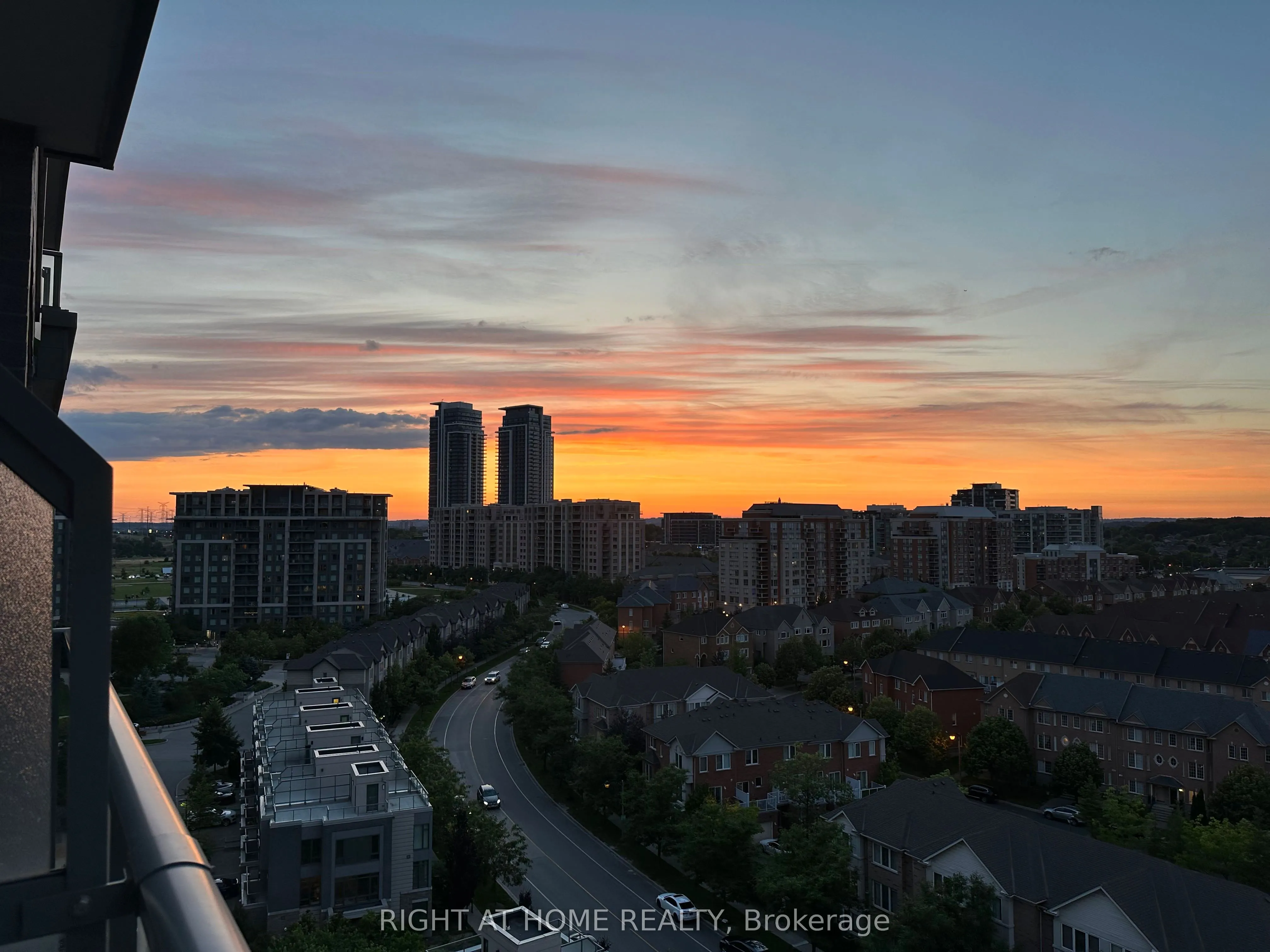 325 South Park Road, #1202