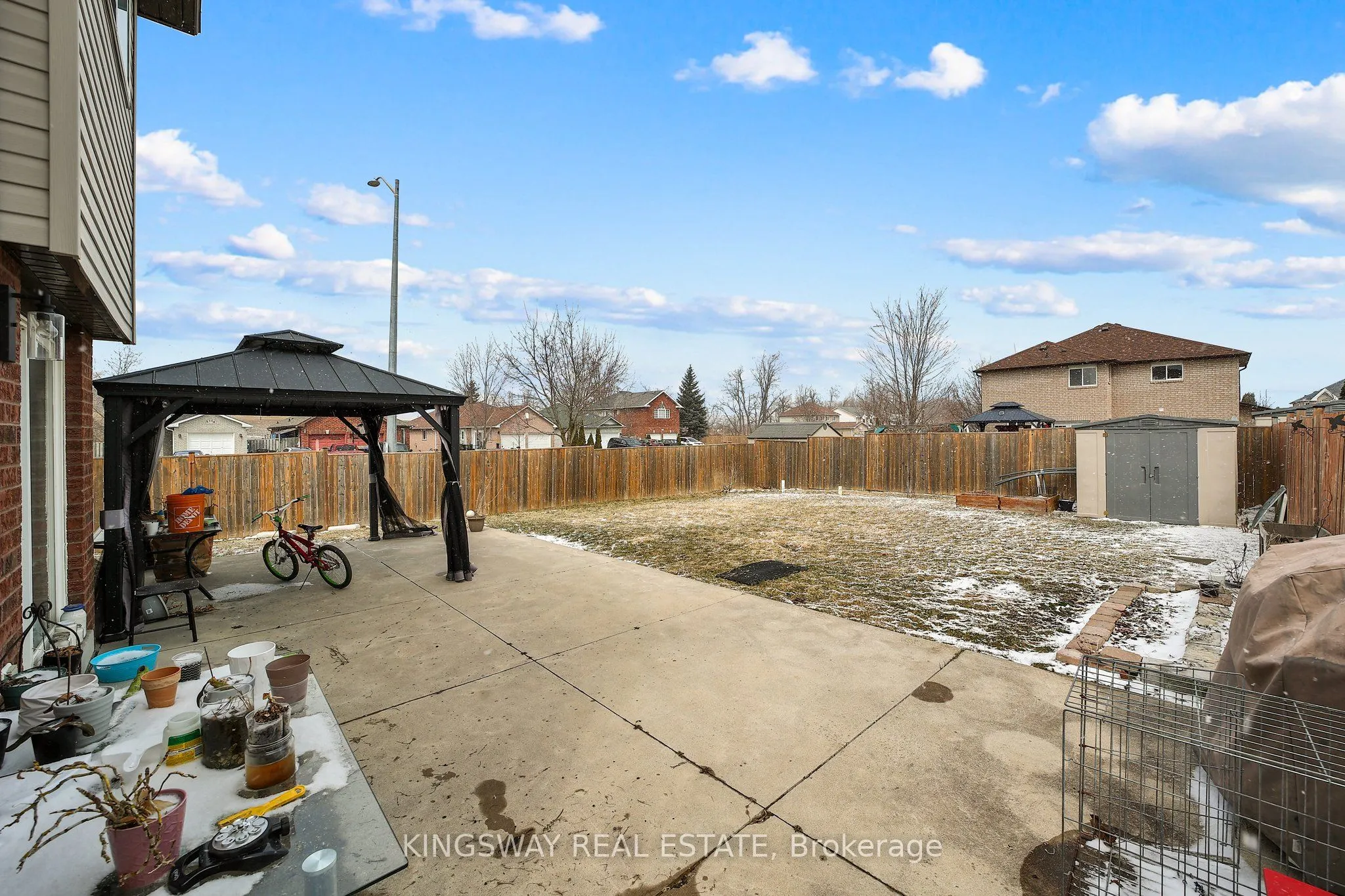 1139 ORIOLE Crescent