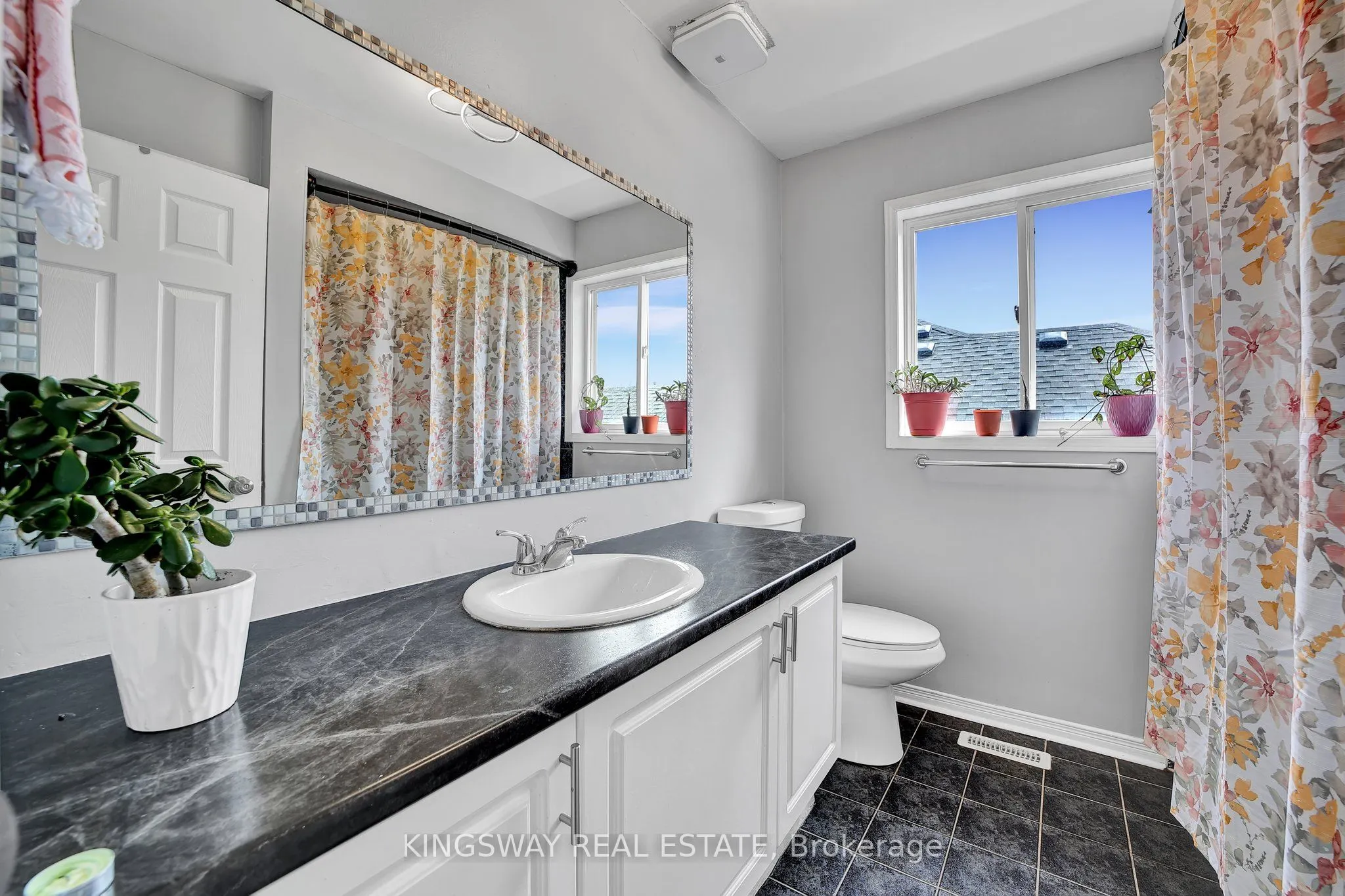 1139 ORIOLE Crescent
