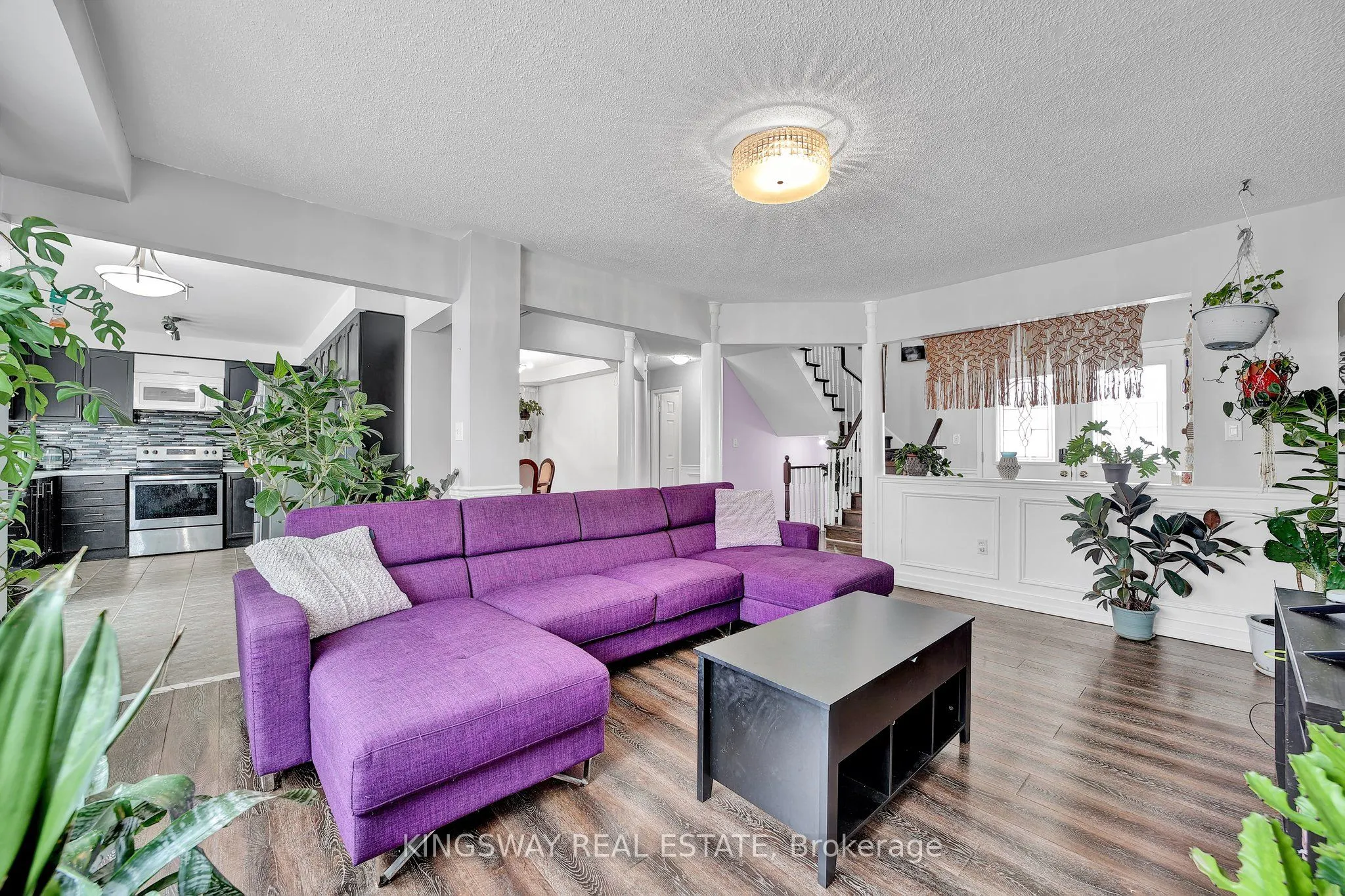 1139 ORIOLE Crescent