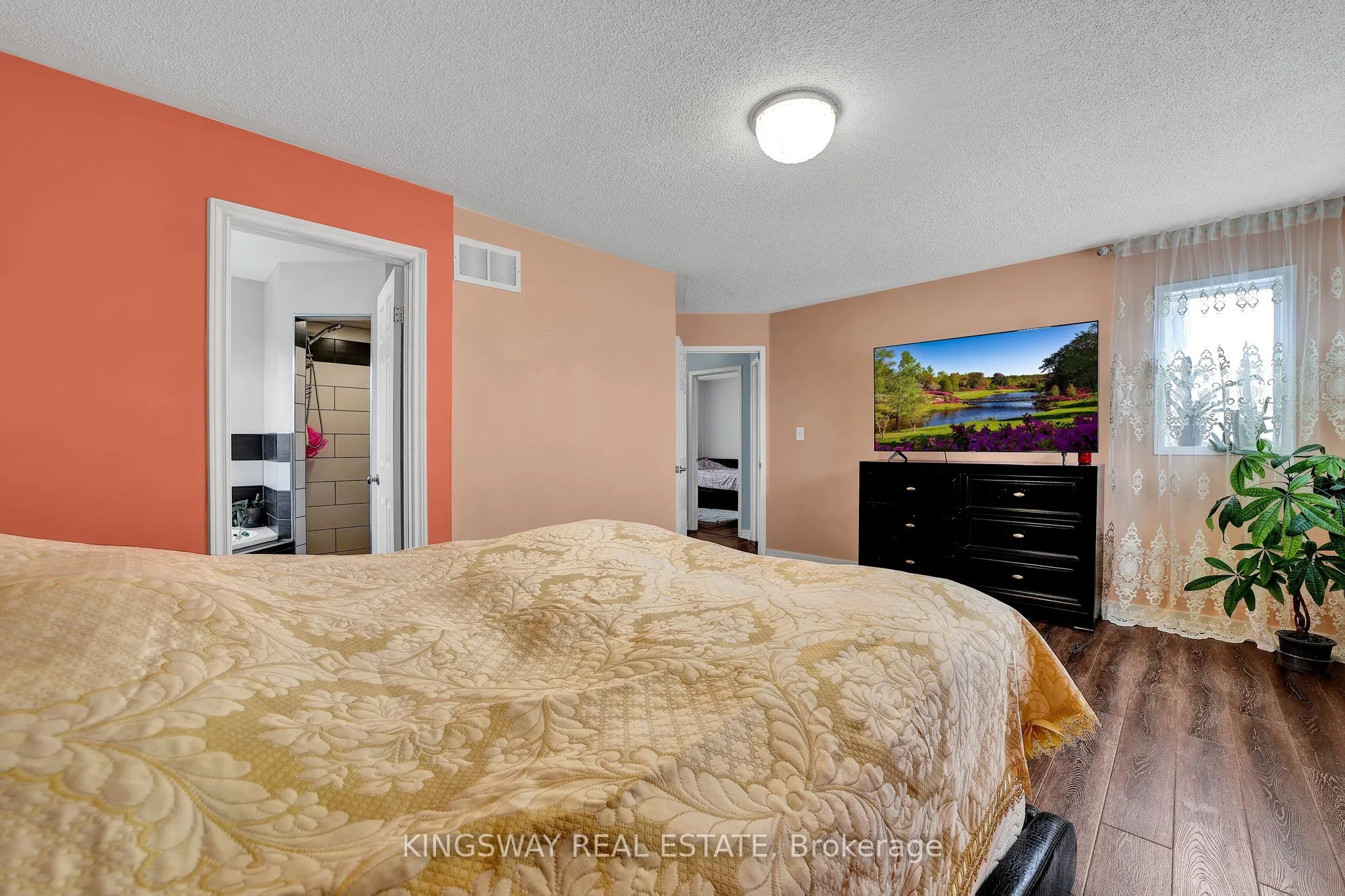 1139 ORIOLE Crescent