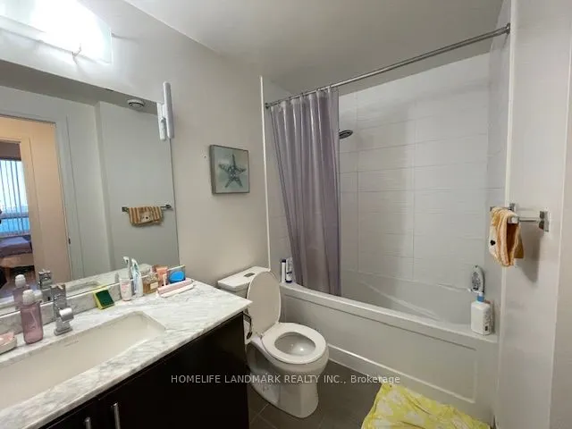 7161 Yonge Street, #1628