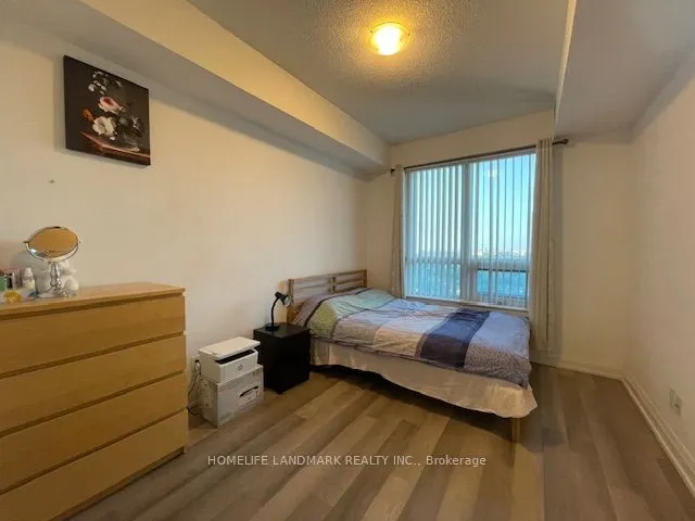 7161 Yonge Street, #1628