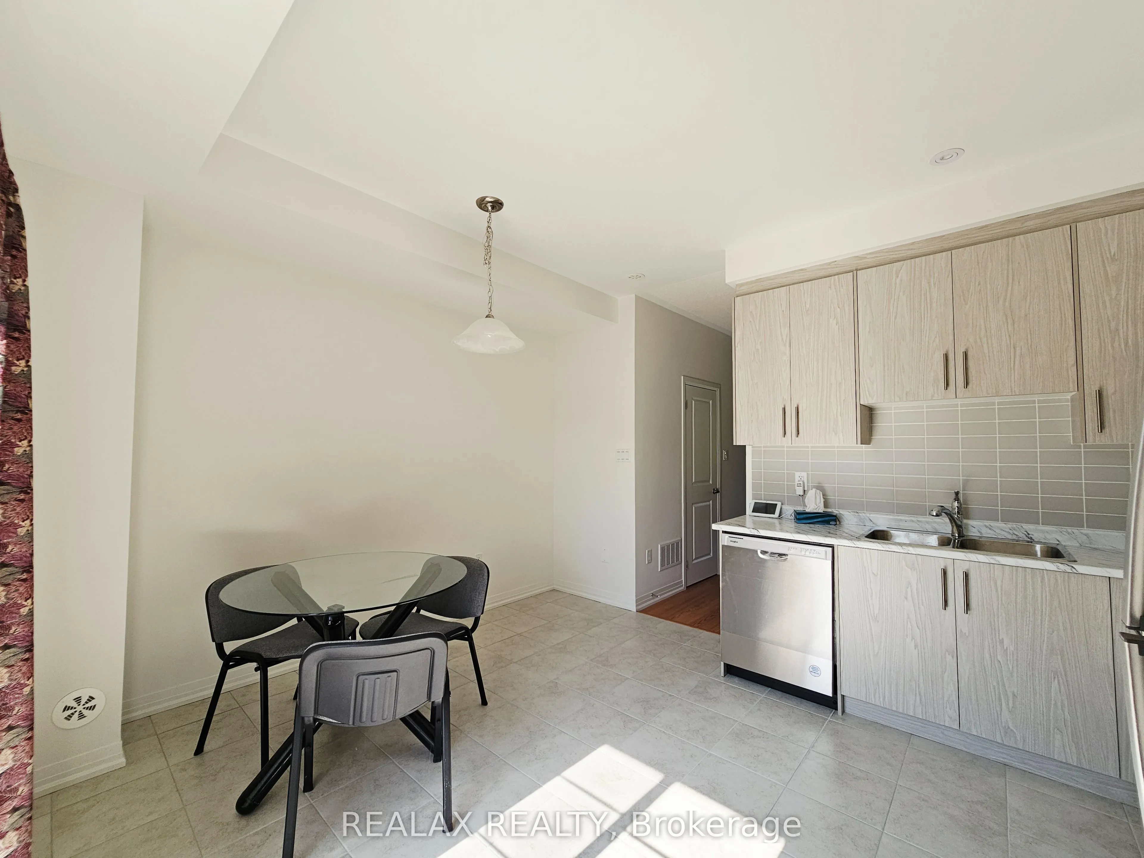 103 Carneros Way