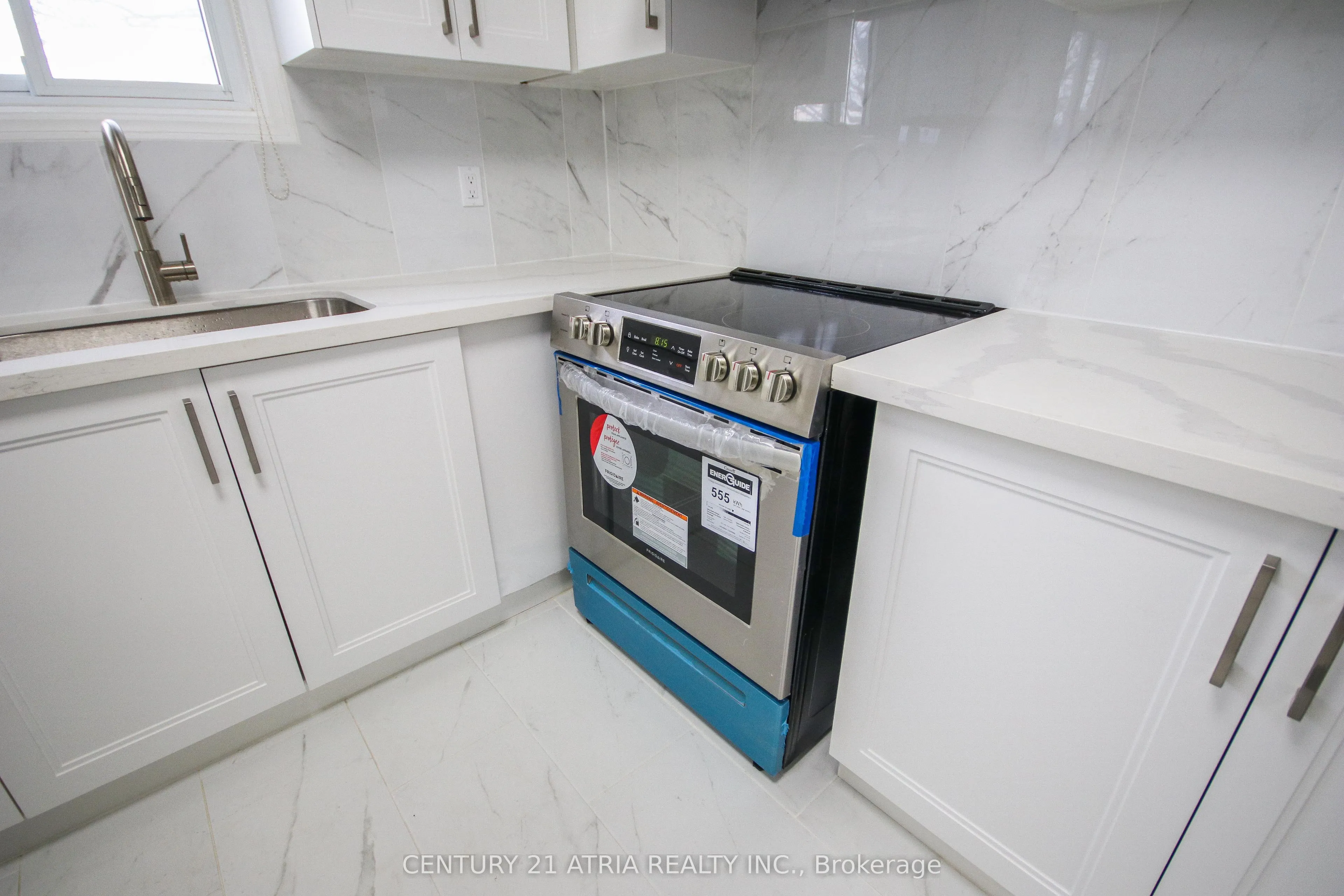 418 Colborne Street, #Upper