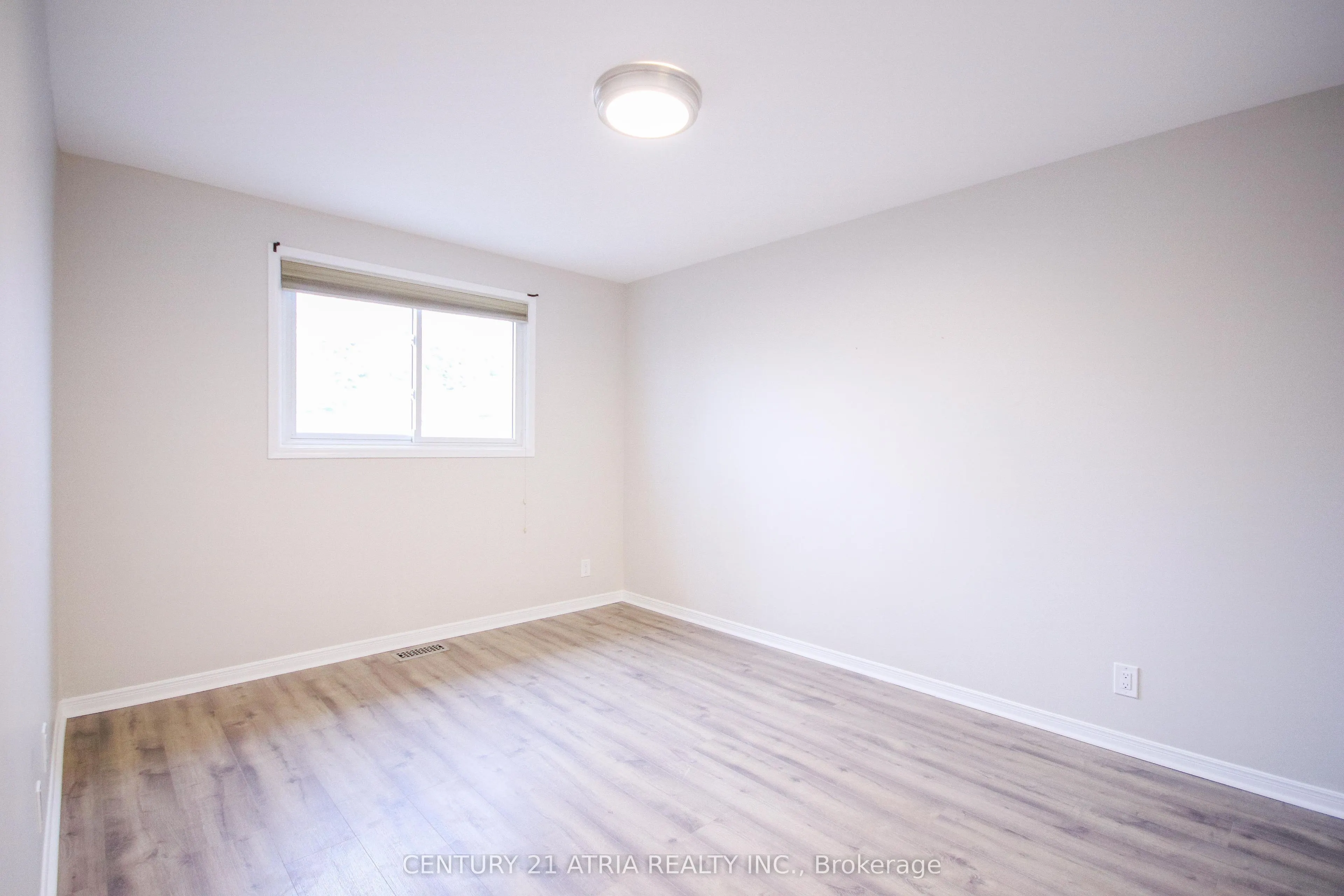 418 Colborne Street, #Upper