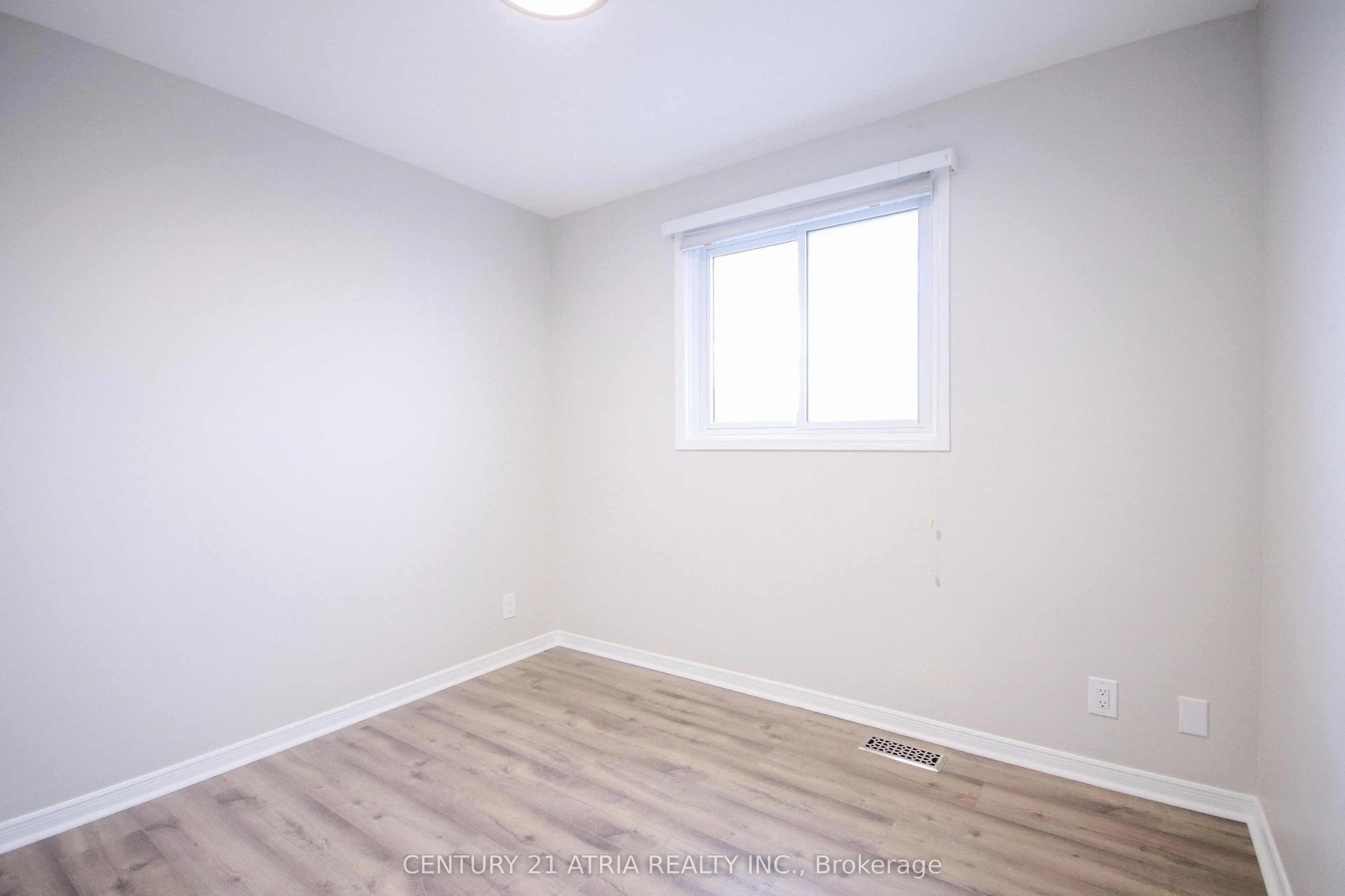 418 Colborne Street, #Upper
