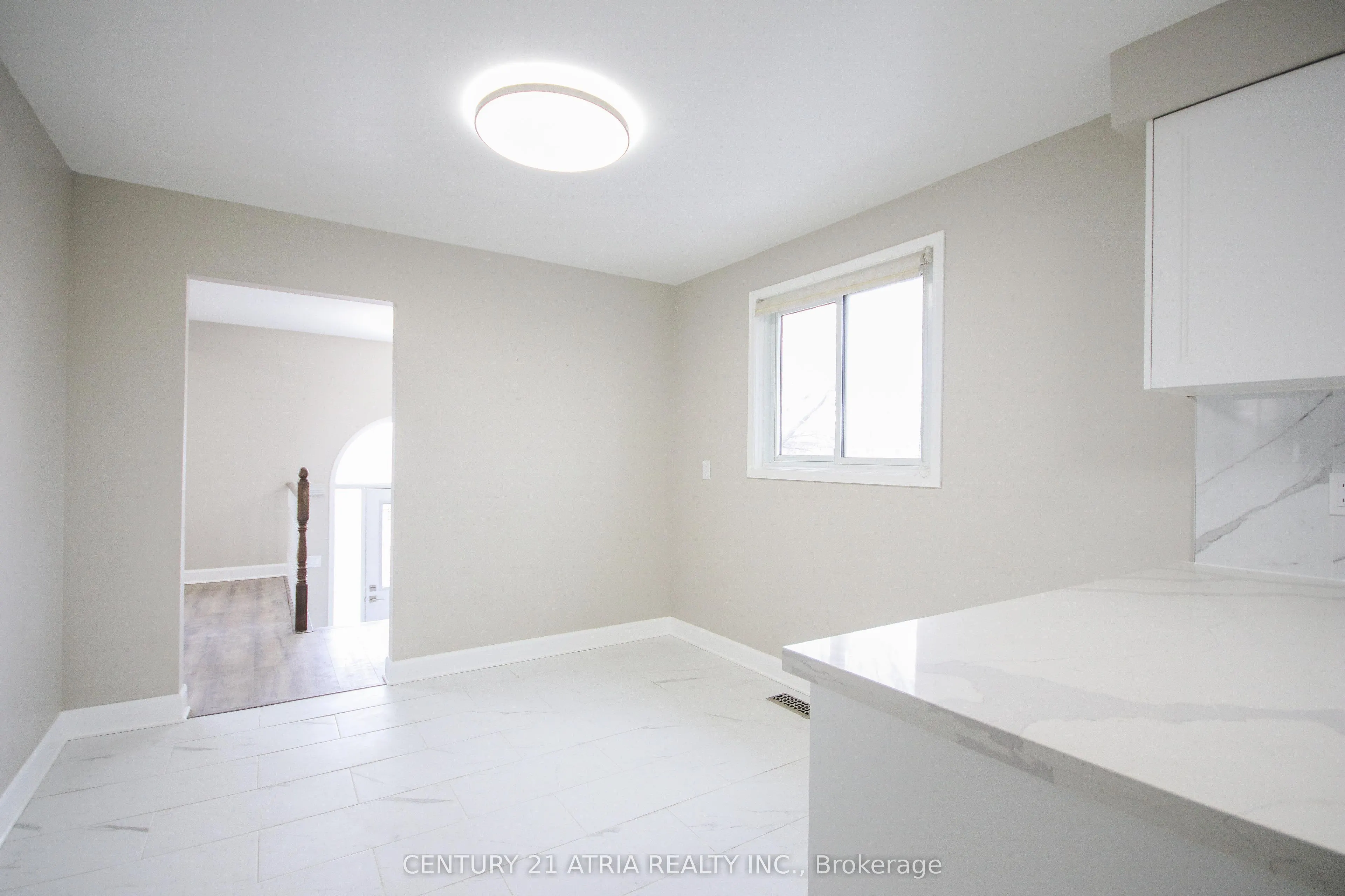 418 Colborne Street, #Upper