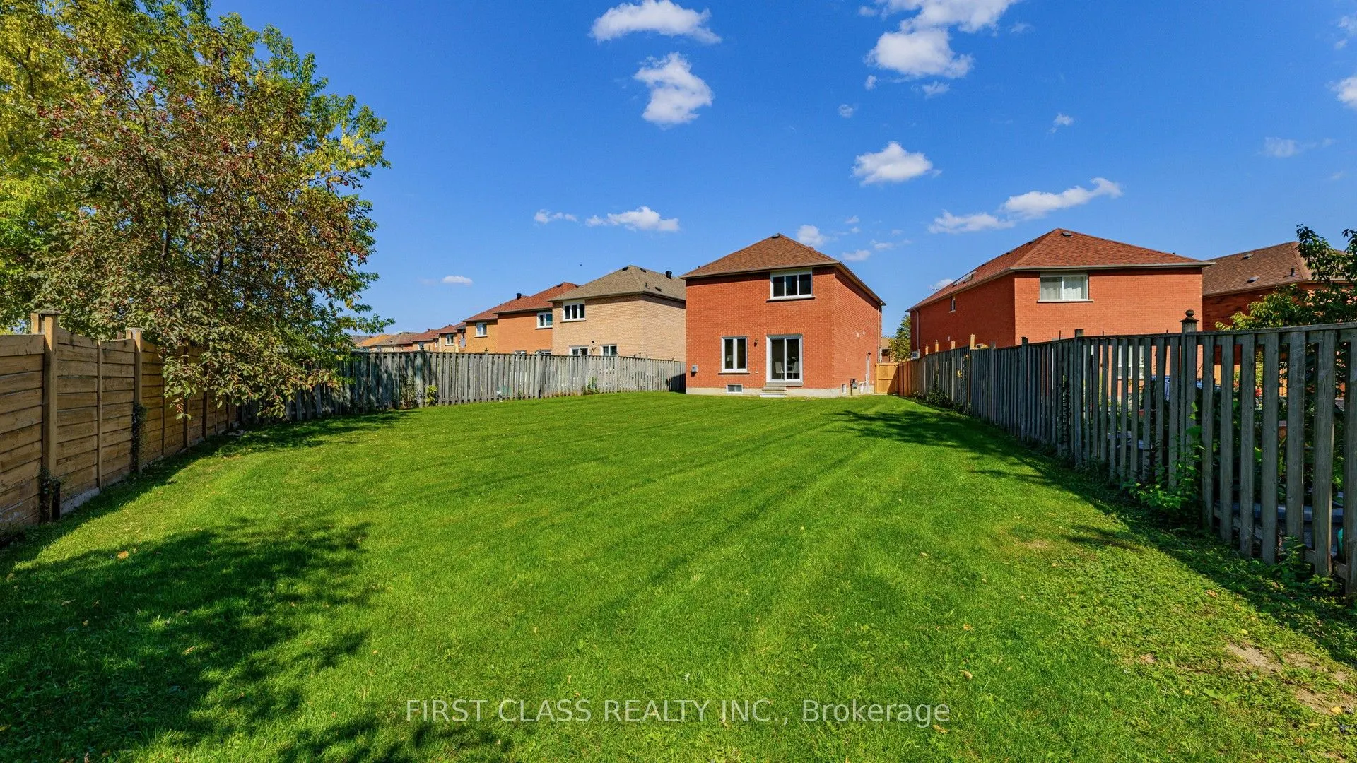 53 Manston Crescent