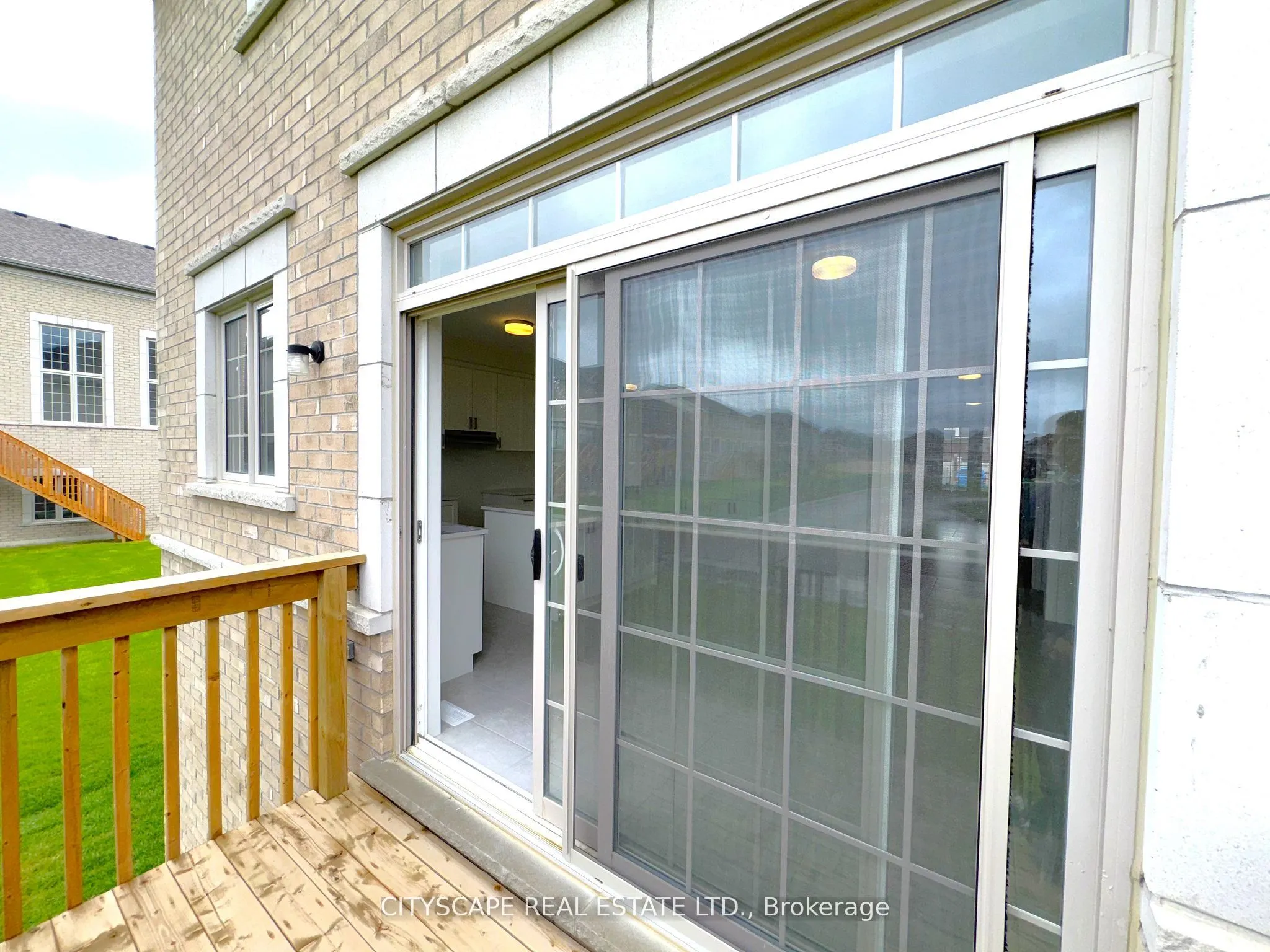 121 Bluebird Boulevard