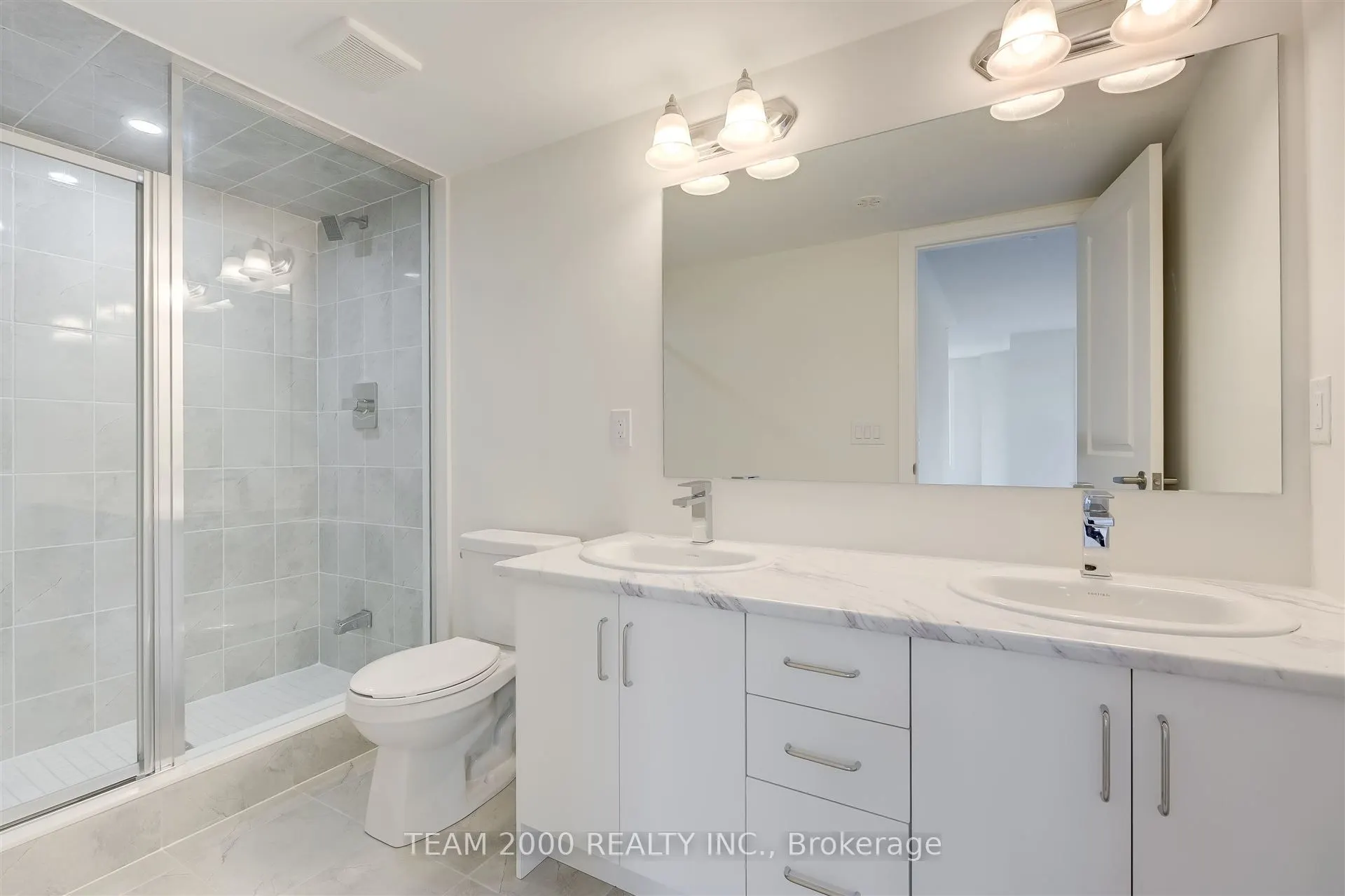 31 Baynes Way, #6