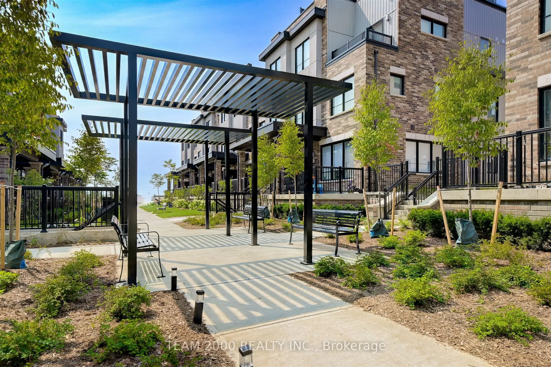31 Baynes Way, #6