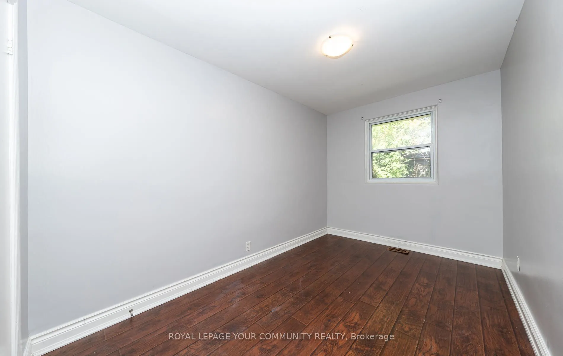 53 Newbury Drive